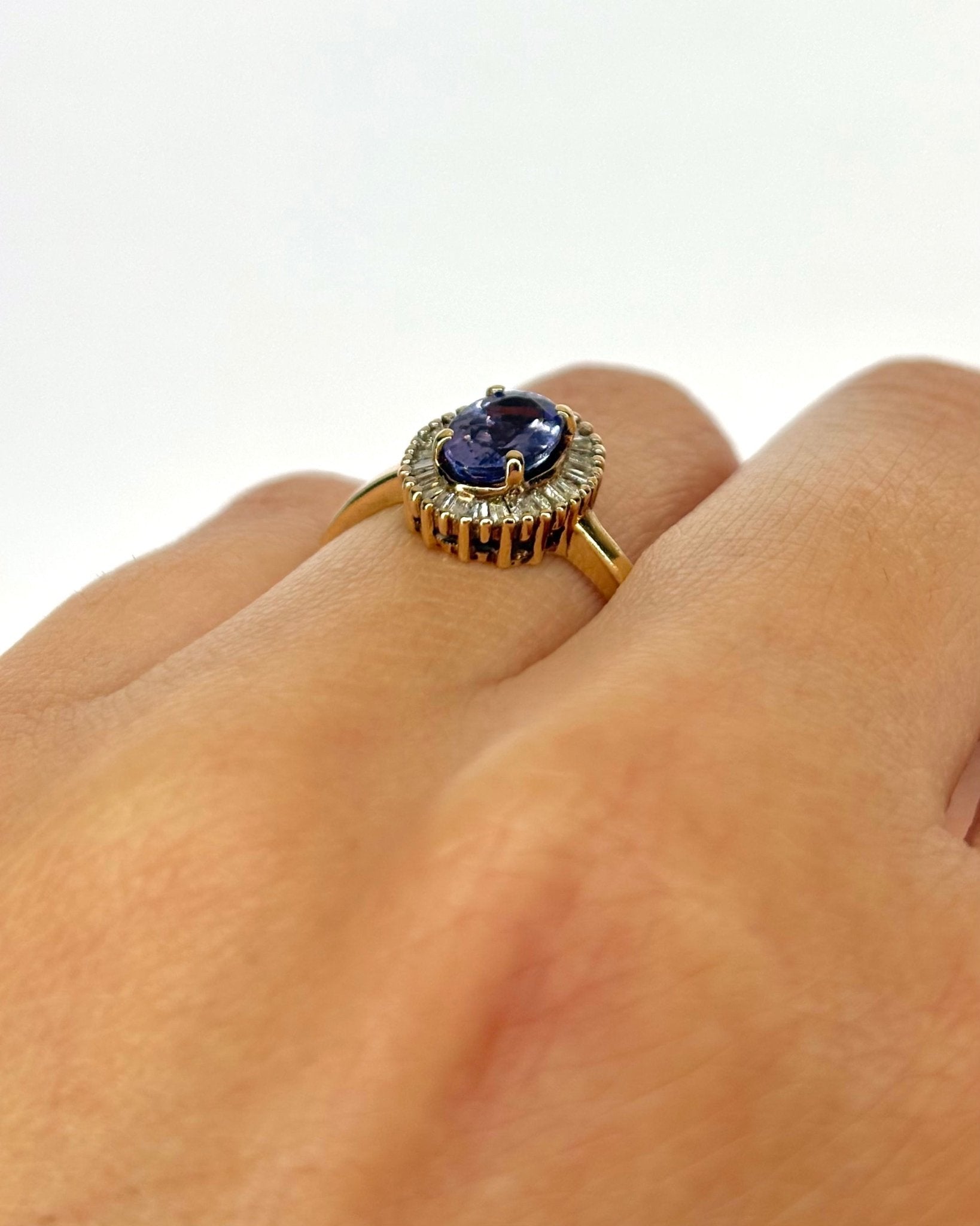 Bague Marguerite Tanzanite 0.85 carat & Diamants "Violetta" - Elliade Paris