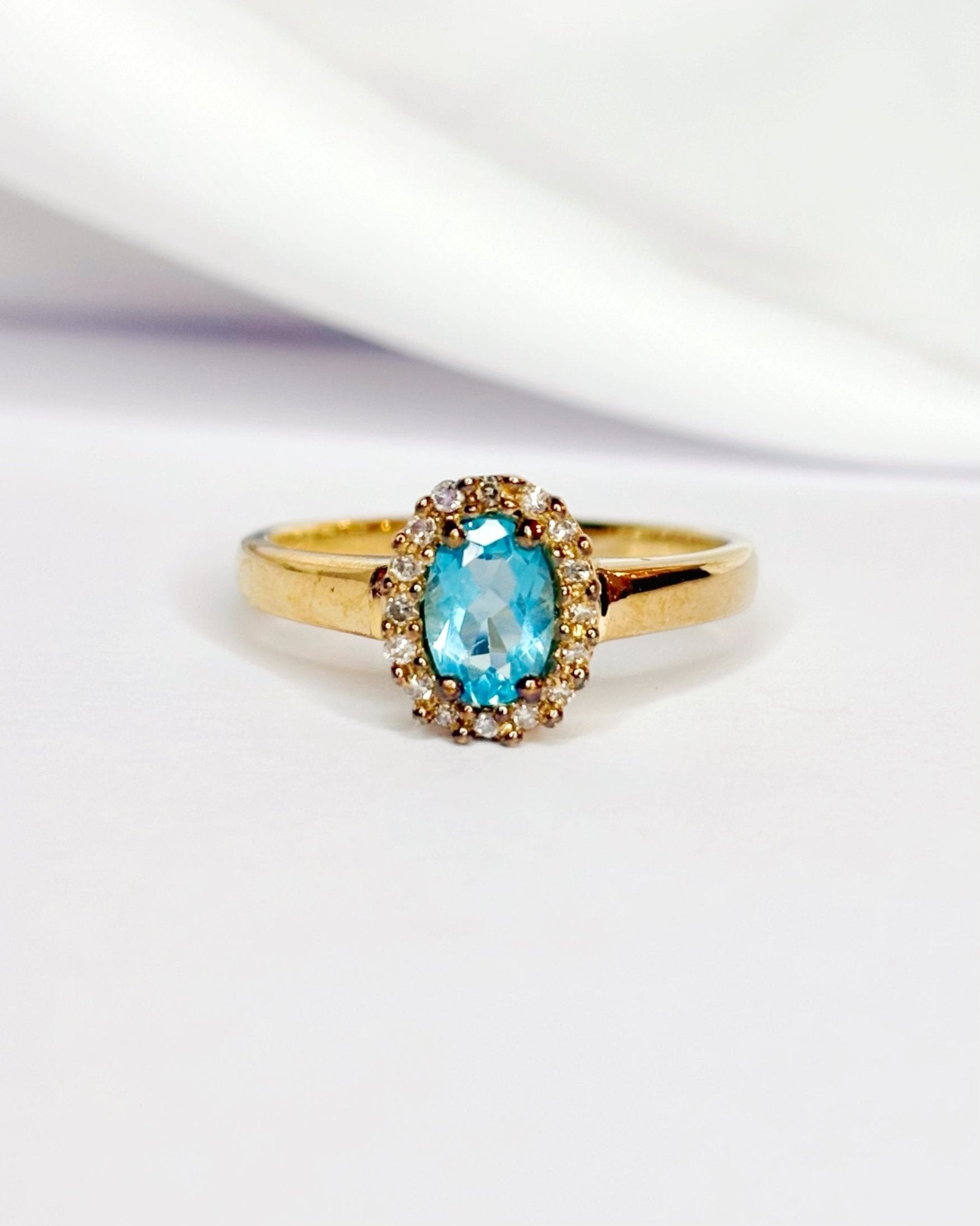 Bague Marguerite Topaze 0.58 carat & Diamants "Mila" - Elliade Paris