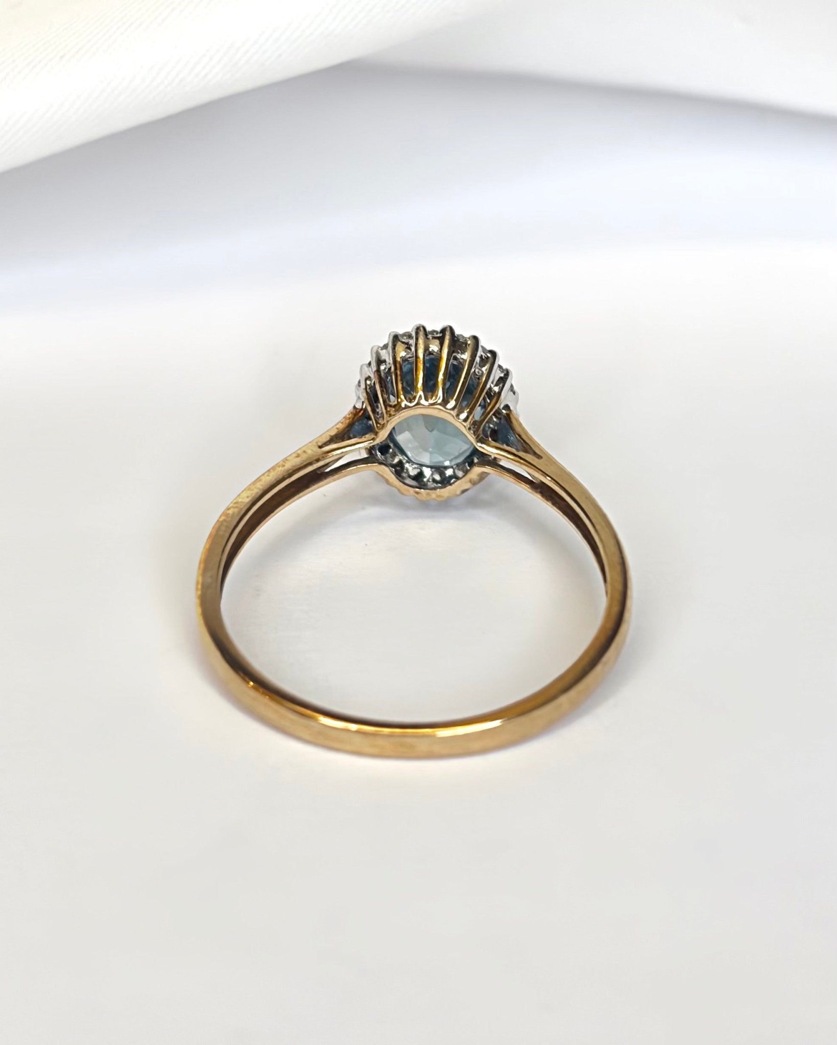 Bague Marguerite Topaze 1.80 carat & Diamants 0.20 carat "Ambrine" - Elliade Paris