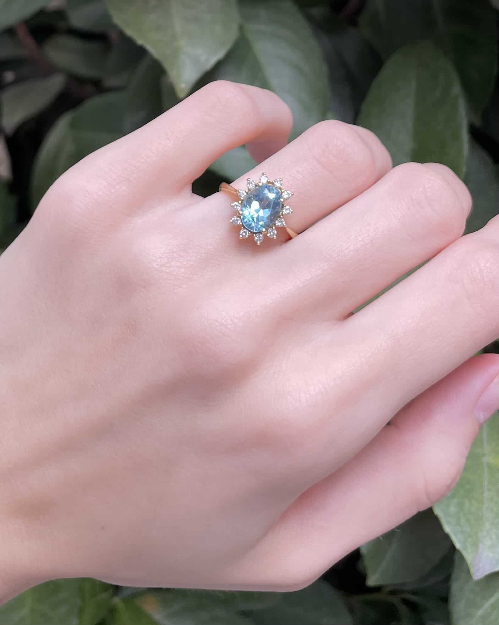 Bague Marguerite Topaze 2.30 carats & Diamants "Célestia" - Elliade Paris