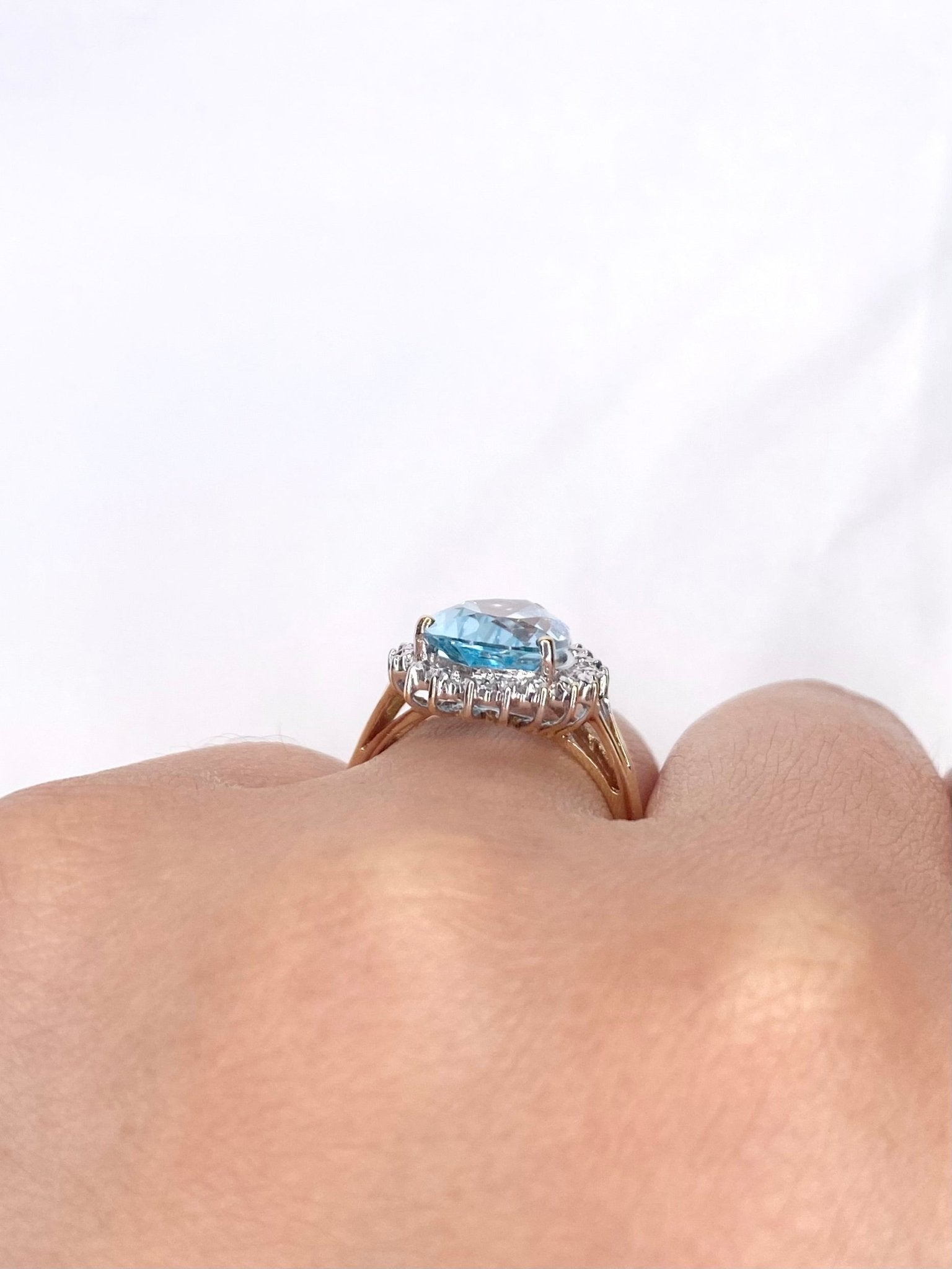 Bague Marguerite Topaze 5.6 carats & Diamants "Gaïa" - Elliade Paris