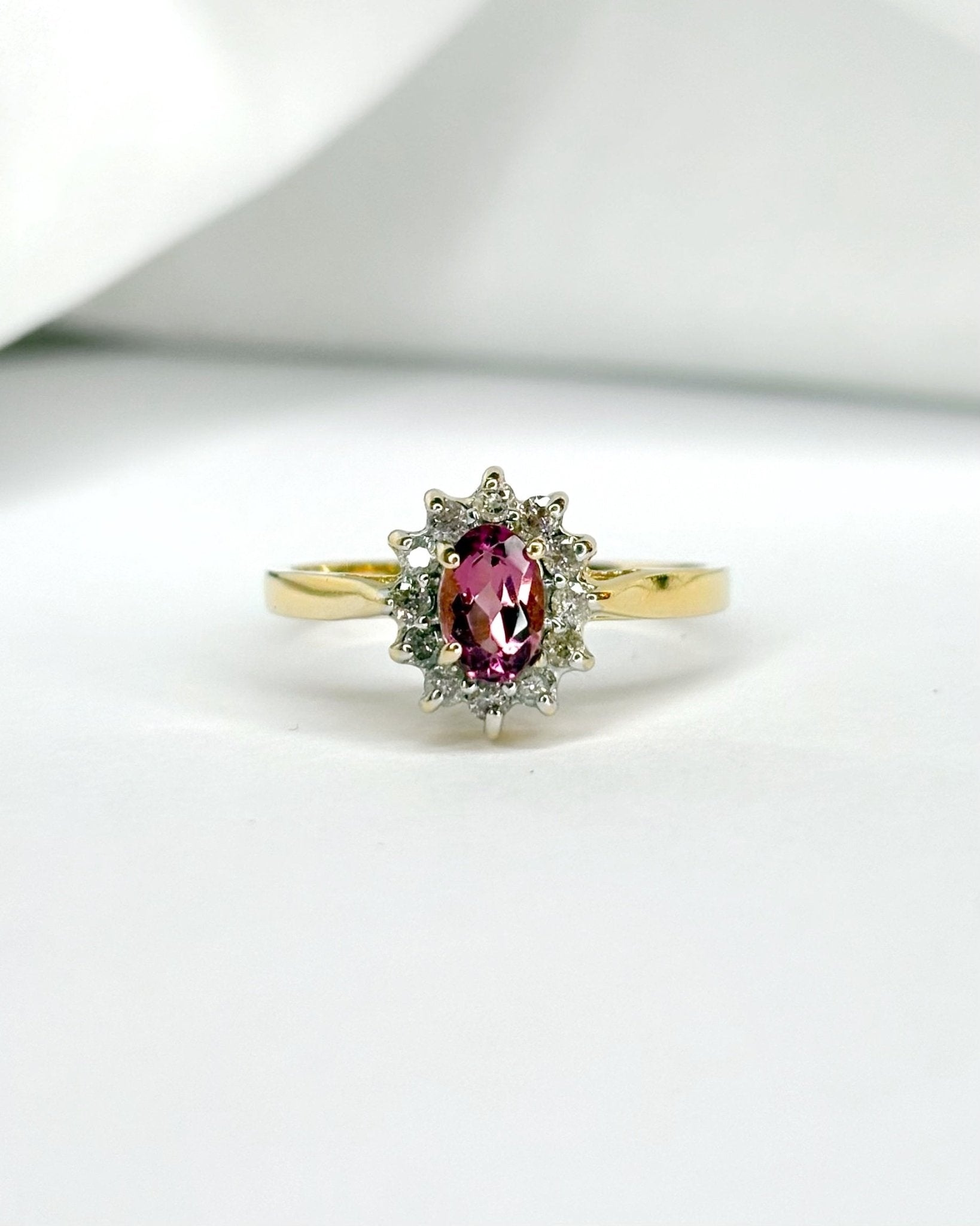 Bague Marguerite Tourmaline Rose 0.45 carat & 12 Diamants "Rachel" - Elliade Paris