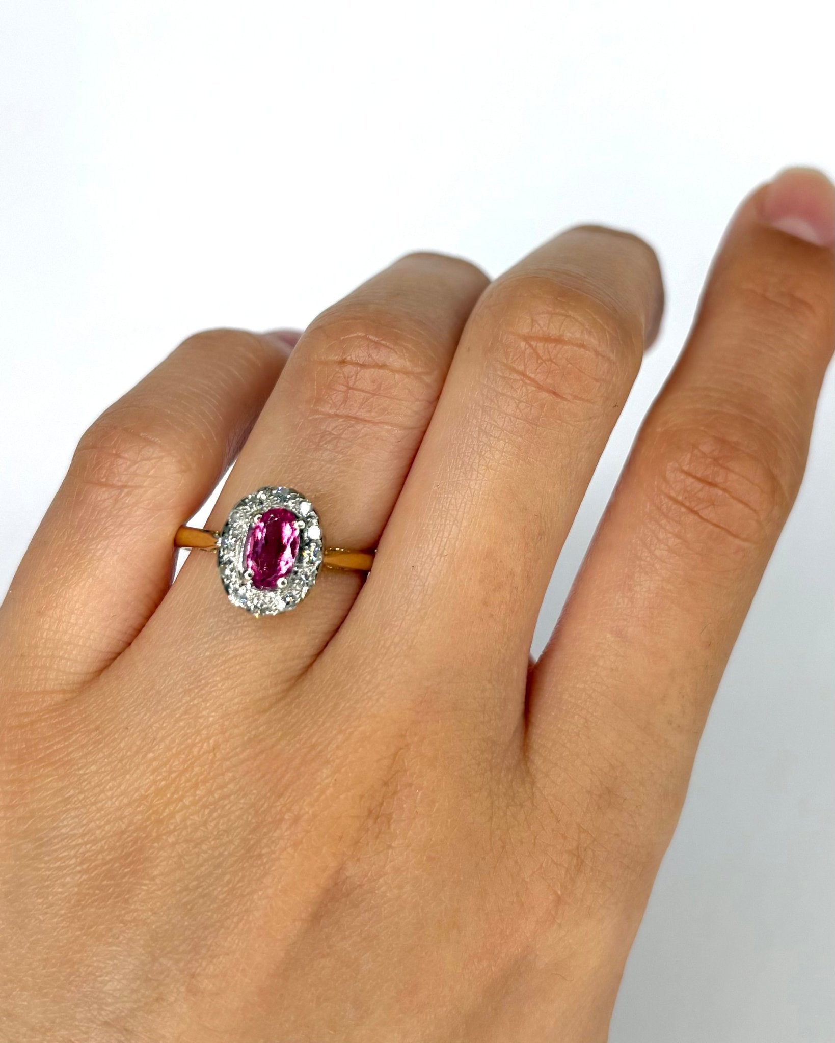 Bague Marguerite Tourmaline Rose 0.48 carat & Diamants 0.24 carat "Lilia" - Elliade Paris