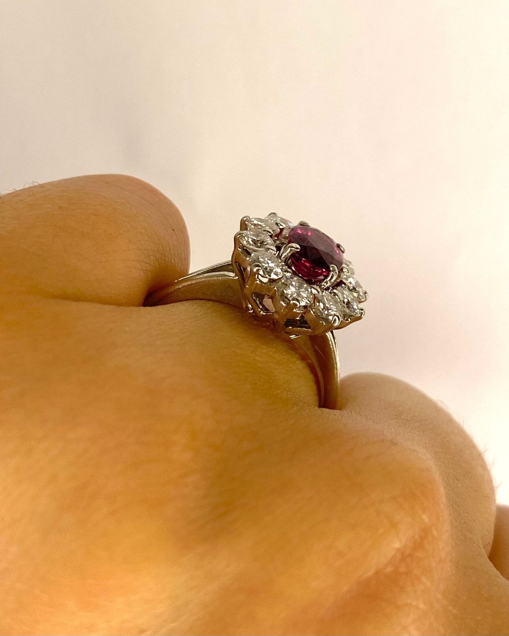 Bague Marguerite Tourmaline Rose 0.95 carat & Diamants 0.90 carat "Coralie" - Elliade Paris