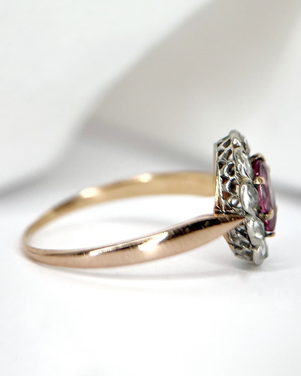 Bague Marguerite Tourmaline Rose & Diamants "Sandy" - Elliade Paris