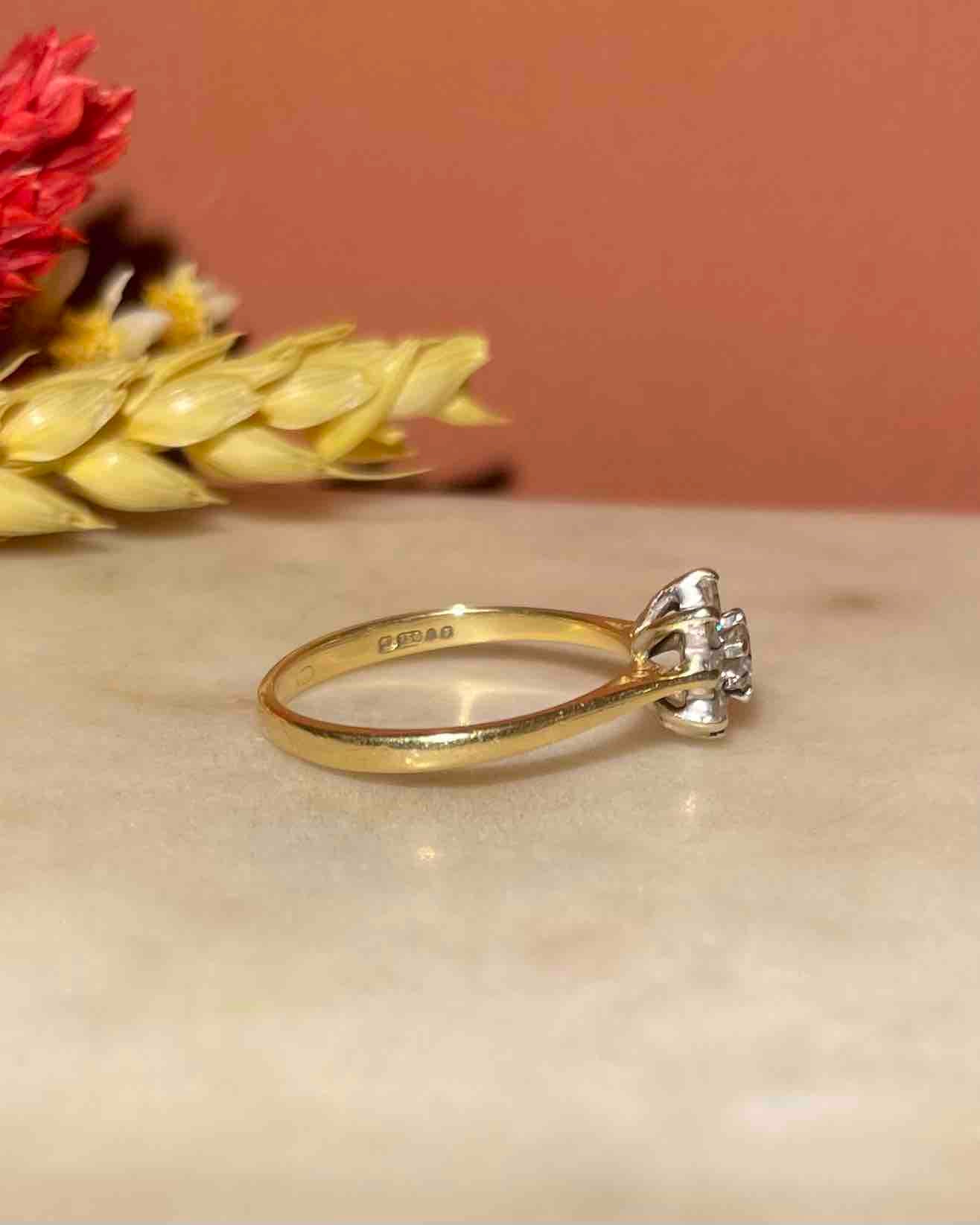 Bague Marguerite Vintage Diamants 0.31 carat "Joia" - Elliade Paris