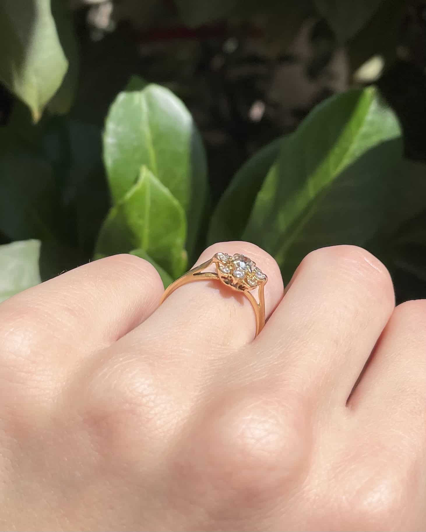 Bague Marguerite Vintage Diamants 0.59 carat "Baudrine" - Elliade Paris