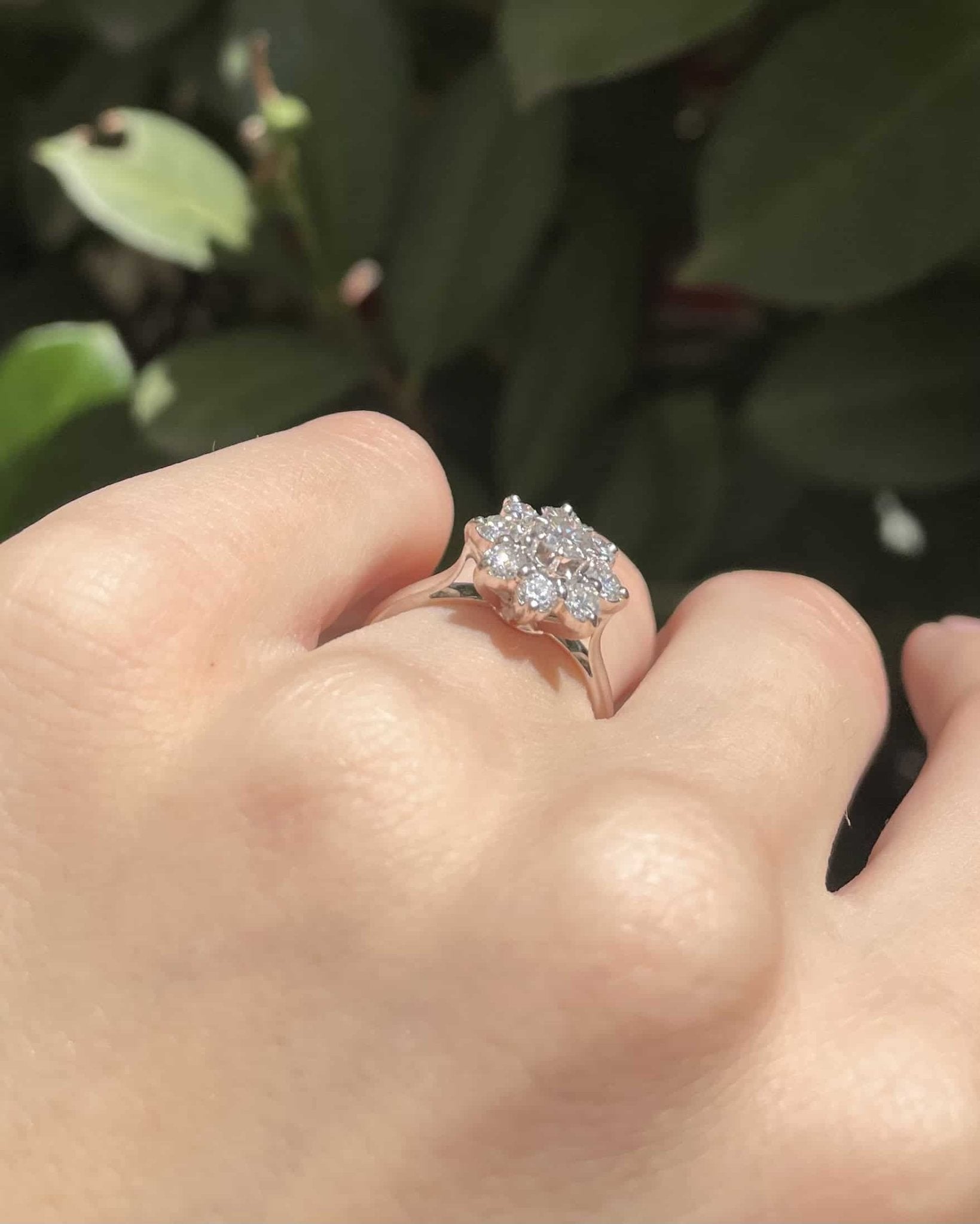 Bague Marguerite Vintage Diamants 0.94 carat "Daniella" - Elliade Paris