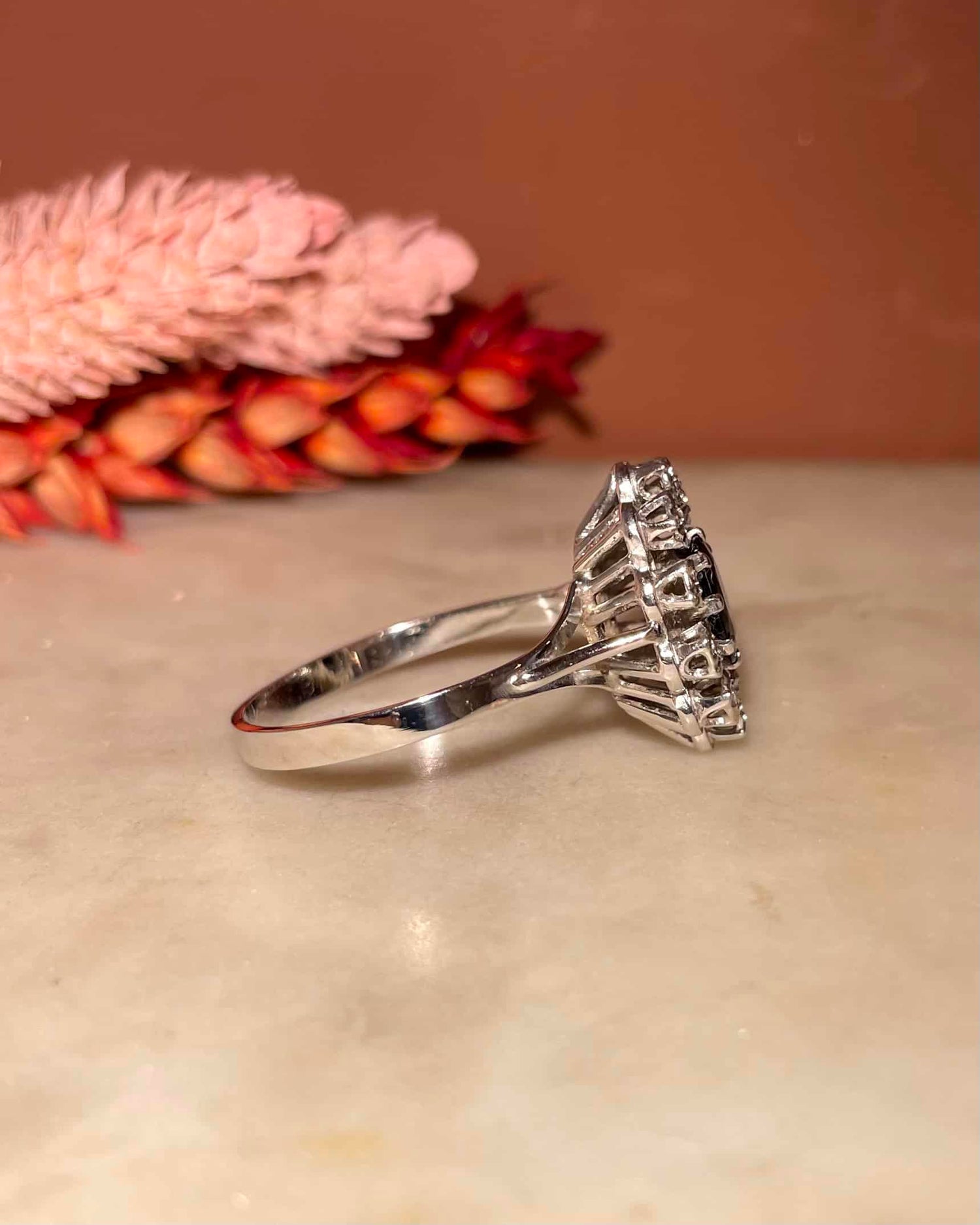 Bague Marguerite Saphir & 10 Diamants "Malizia"