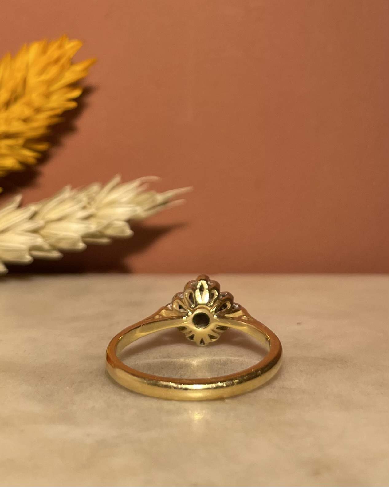 Sapphire & Diamond Daisy Ring "Génia"