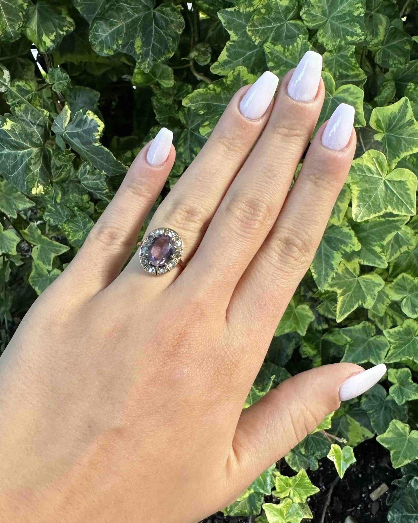 Bague Marguerite XIXe Améthyste & Diamants "Hortensia" - Elliade Paris