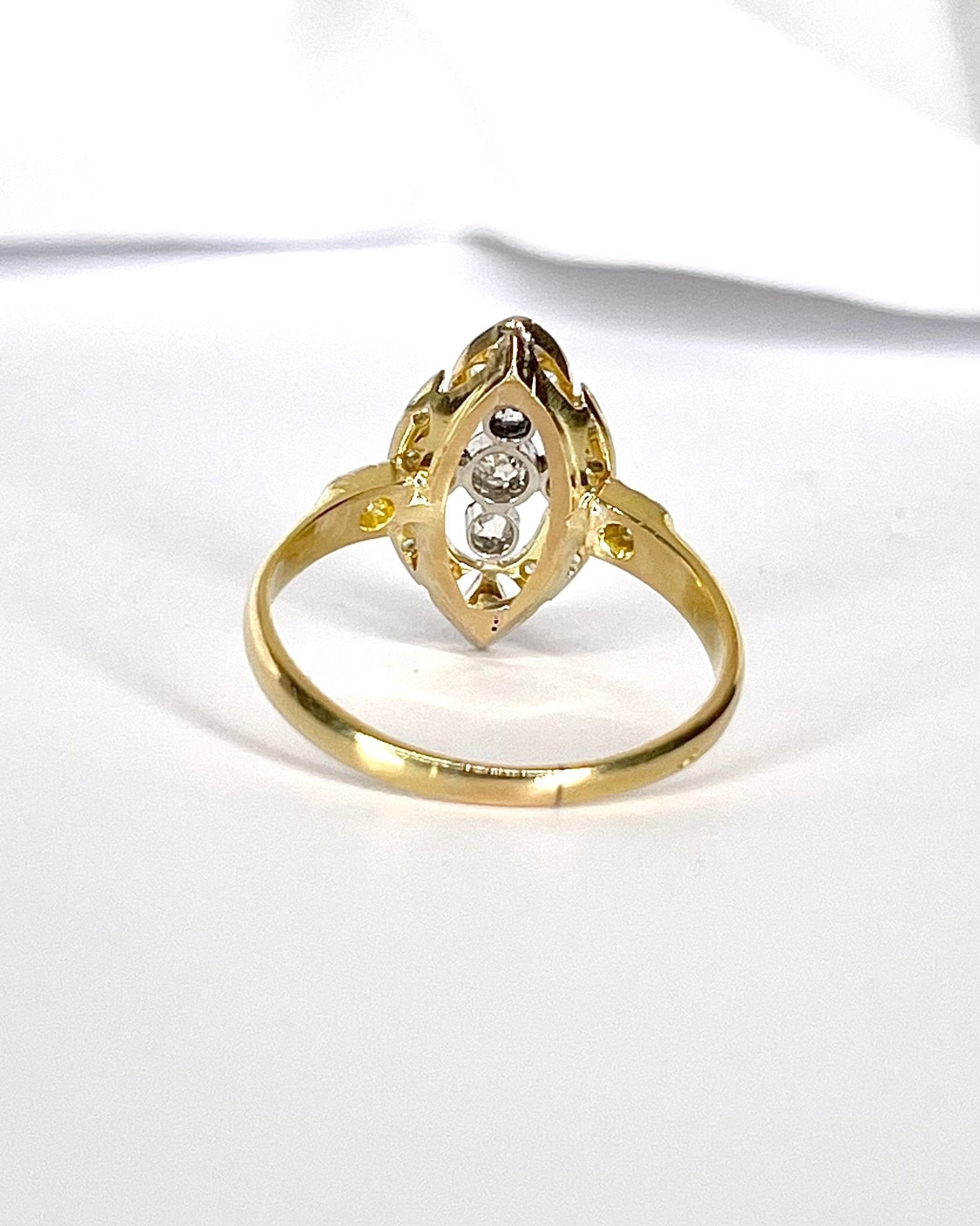 Bague Marquise Art - Deco Diamants "Cassie" - Elliade Paris