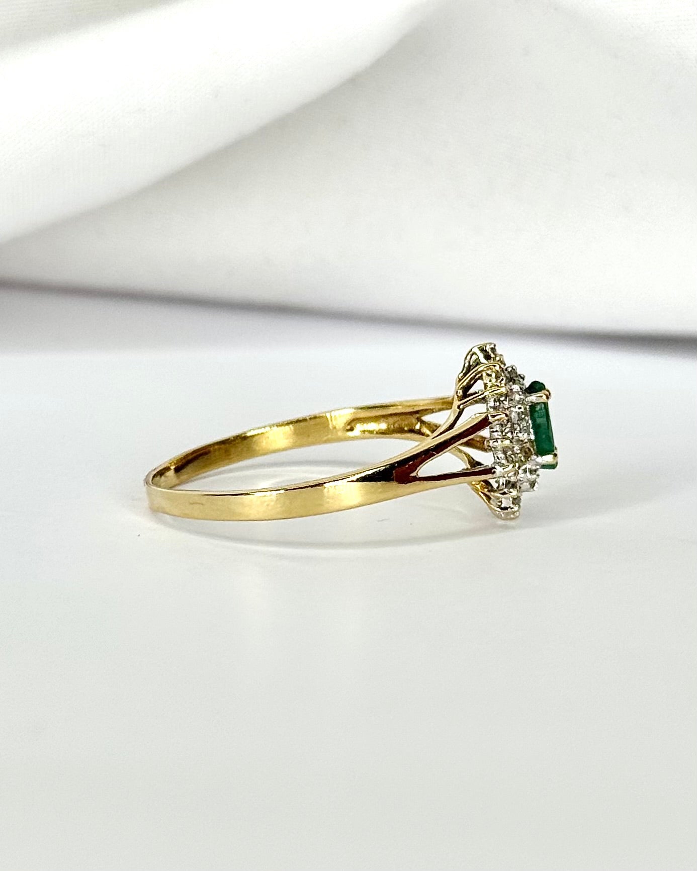 Bague Marquise Émeraude & Diamants "Emeline" - Elliade Paris