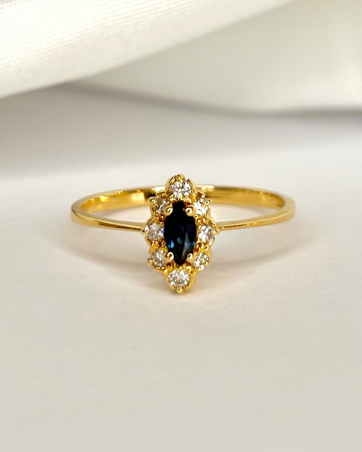 Bague Marquise Saphir & Diamants "Alessandra" - Elliade Paris