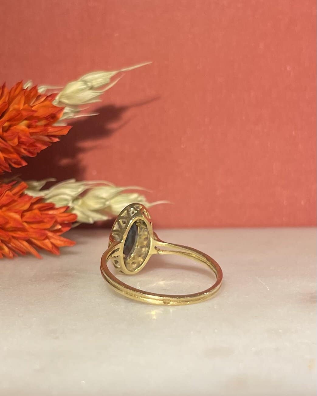 Bague Marquise Style Art - Déco Saphir & Diamants "Naema" - Elliade Paris