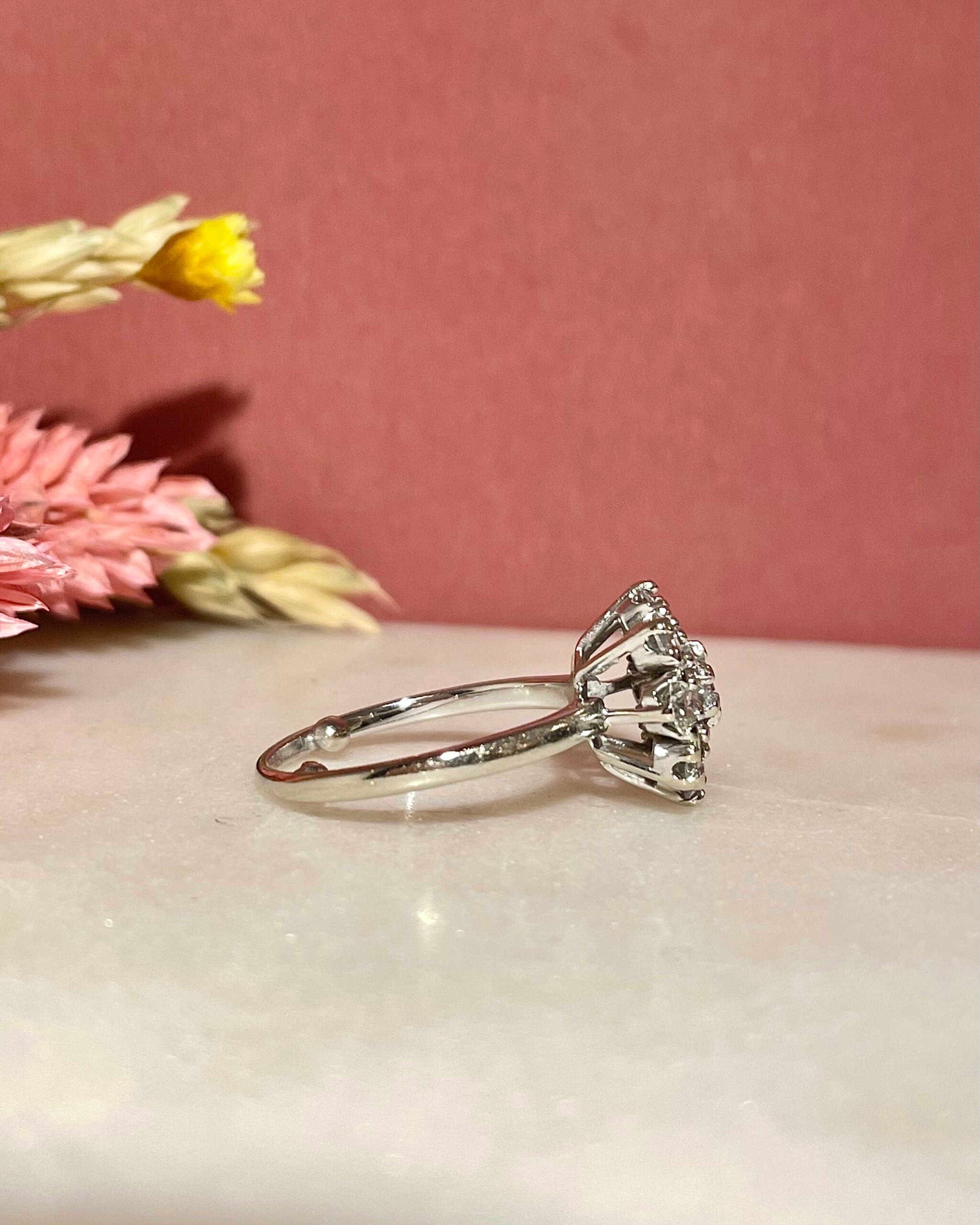 Bague Vintage Marguerite Diamants 1 carat "Caly" - Elliade Paris