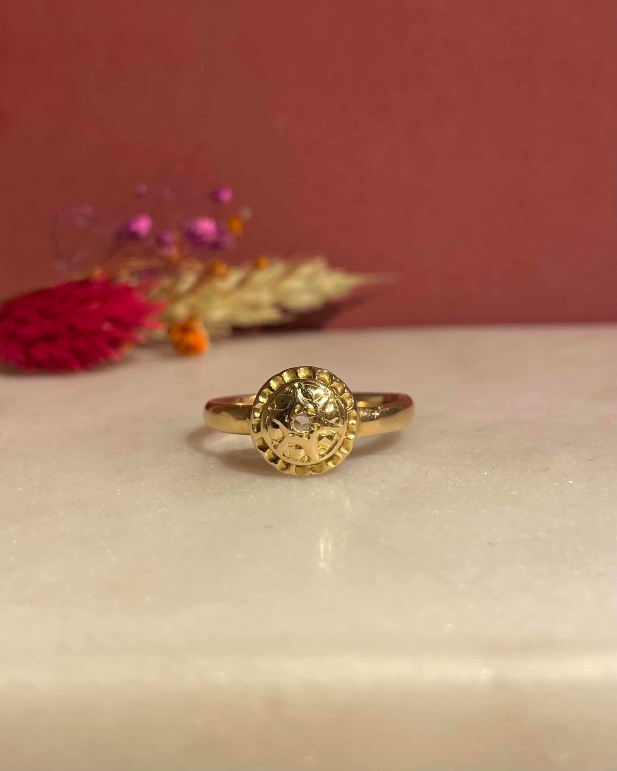Bague Vintage Or Jaune et Diamant "Levana"
