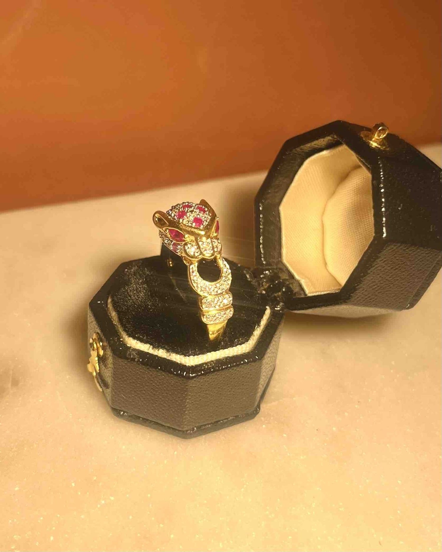 Bague Panthère Rubis et Diamants "Sasha" - Elliade Paris