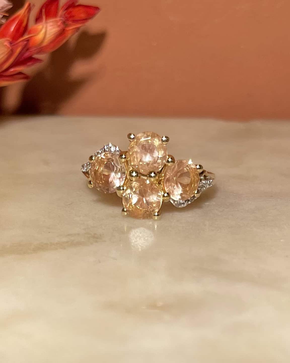 Bague Rivière 2 carats Morganites & 0.10 carat Diamants "Savannah" - Elliade Paris