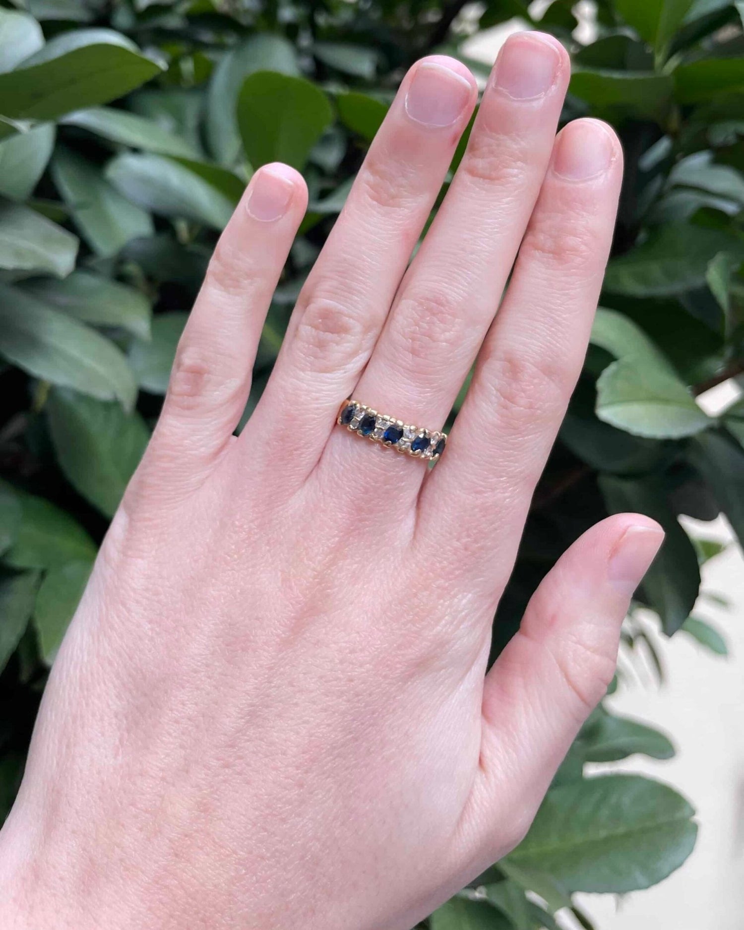 Bague Rivière 5 Saphirs & 8 Diamants "Jolanne" - Elliade Paris