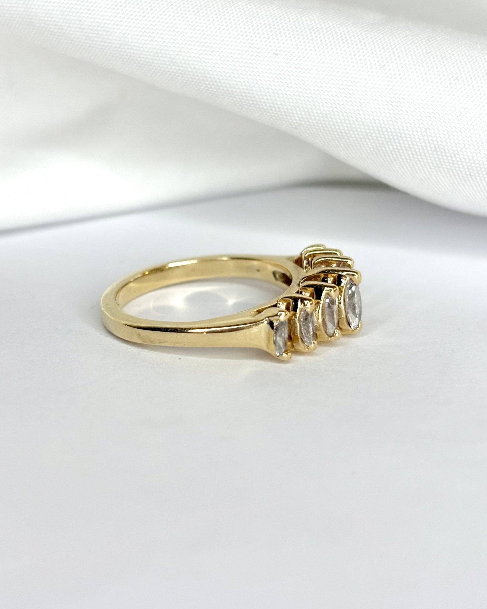 Bague Rivière 7 Diamants Marquise "Laura" - Elliade Paris