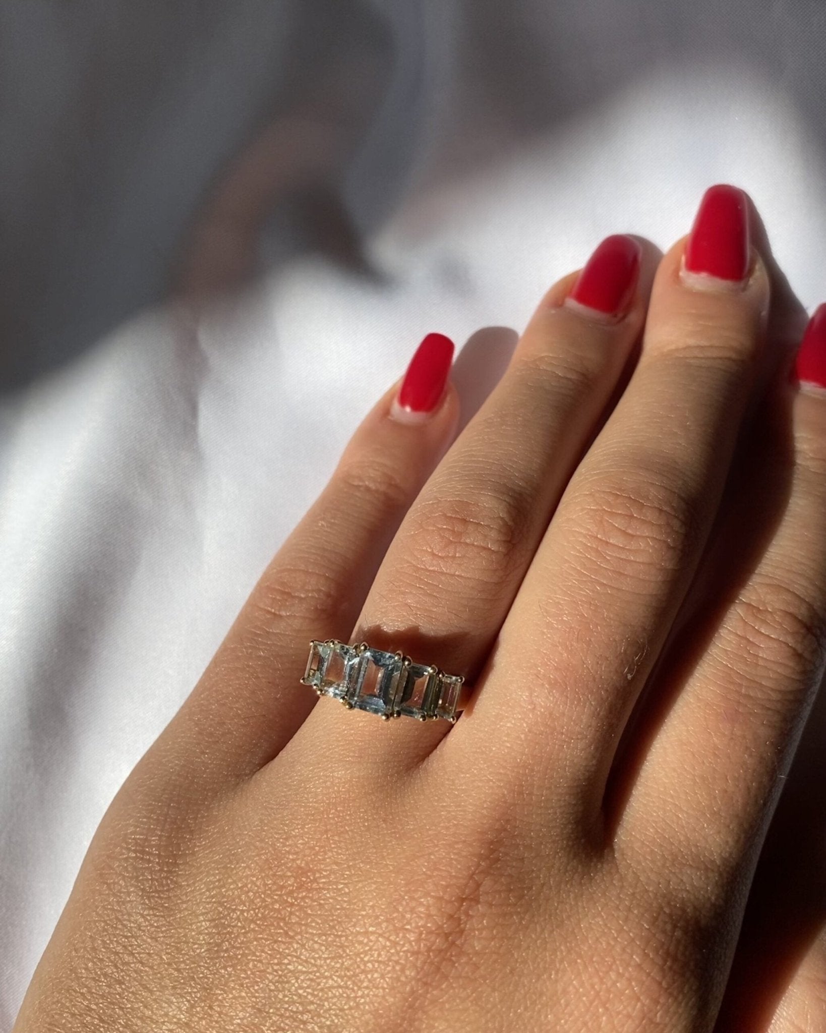 Bague Rivière Aigue - Marine "Manuella" - Elliade Paris