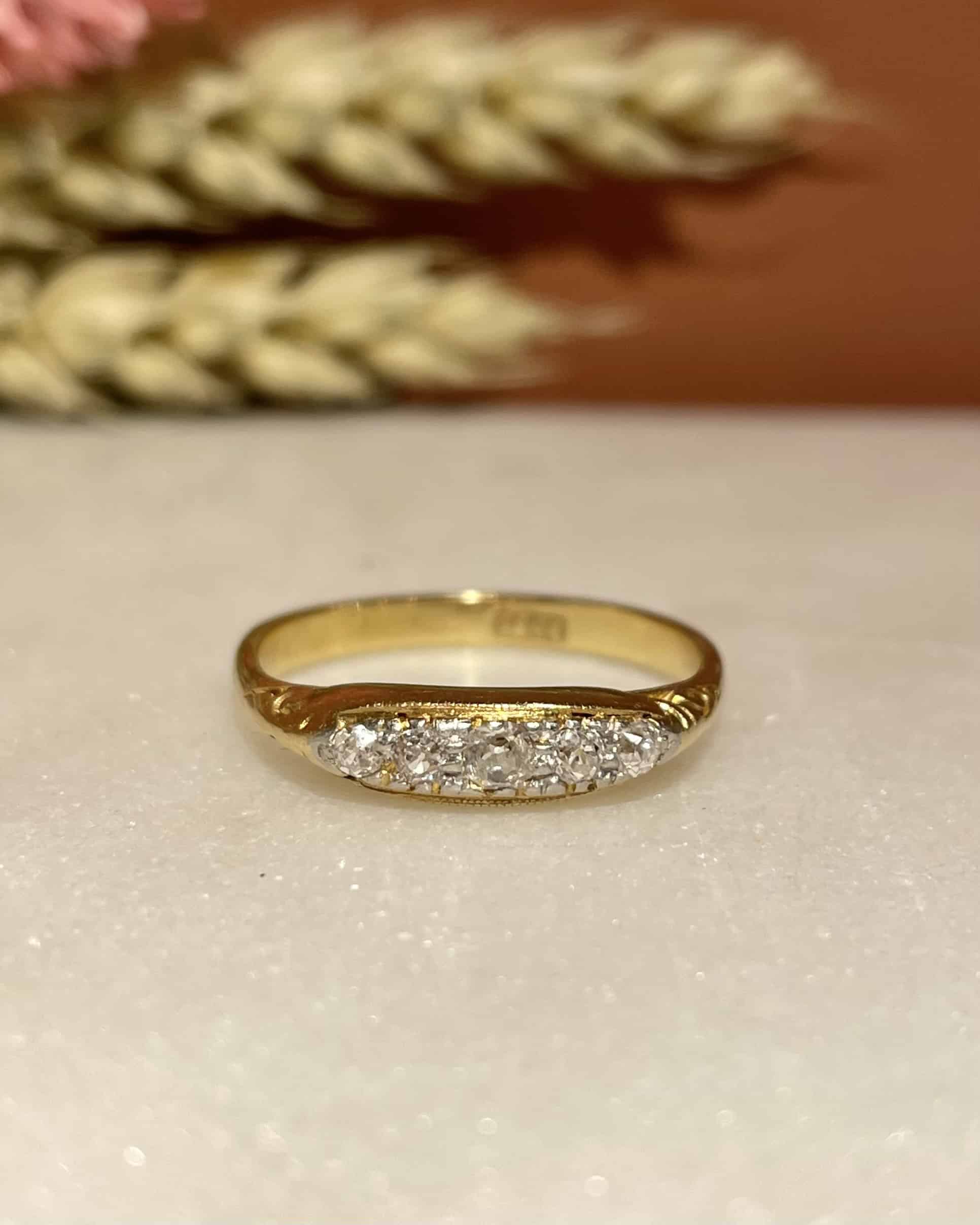 Bague Vintage Rivière de Diamants "Haneïa"