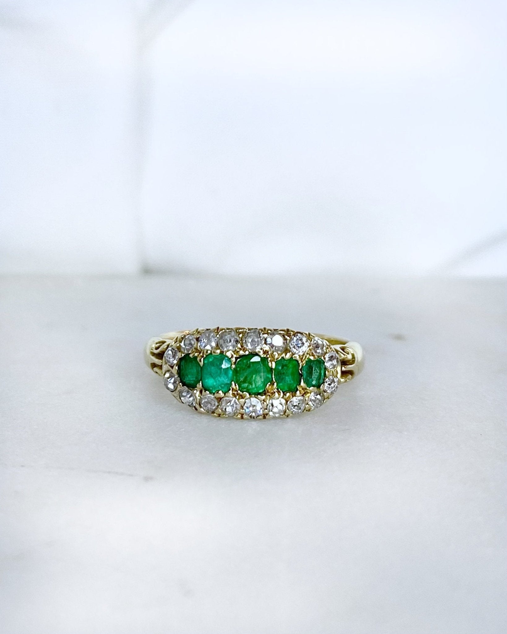 Bague Rivière Émeraudes & Diamants "Johanne" - Elliade Paris