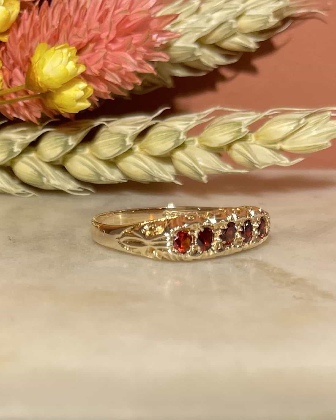 Bague Rivière Grenats 0.35 carat "Marilou" - Elliade Paris