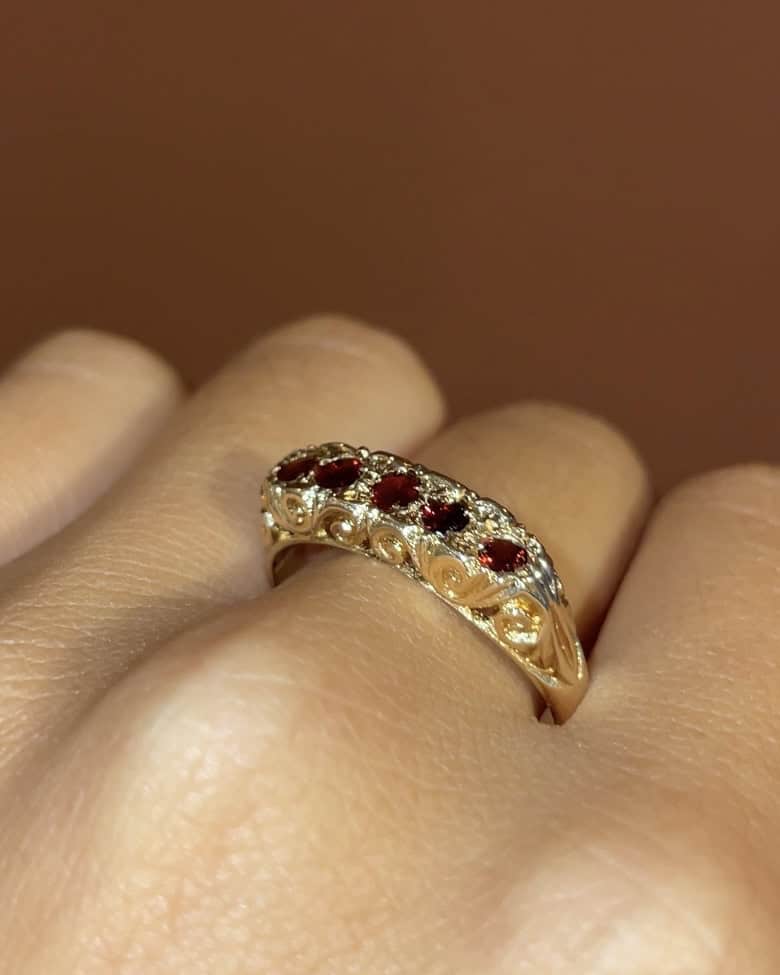Bague Rivière Grenats 0.35 carat "Marilou" - Elliade Paris