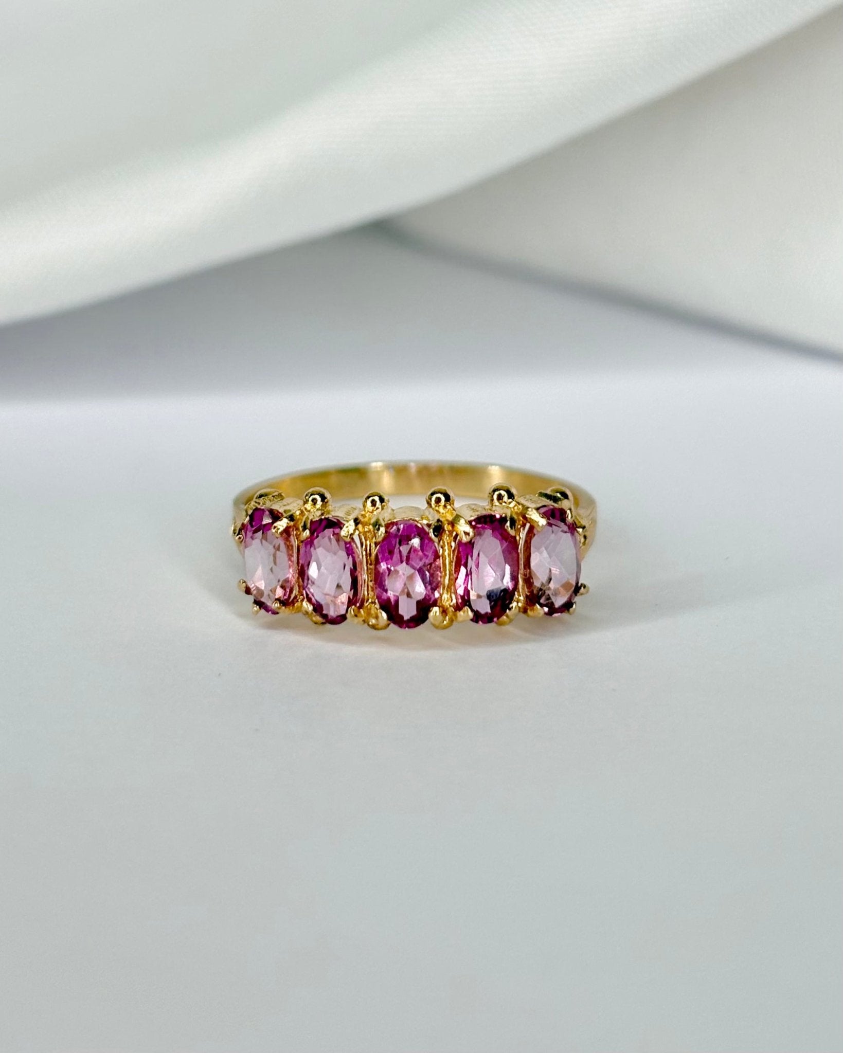 Bague Rivière Topazes Rose 1.68 carat "IIia" - Elliade Paris