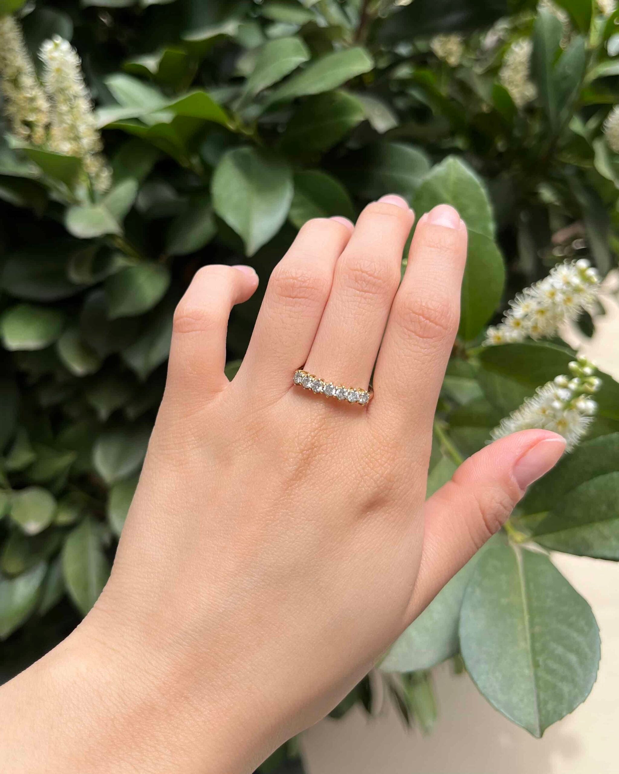 Anillo de río de 7 diamantes "Adallinda"