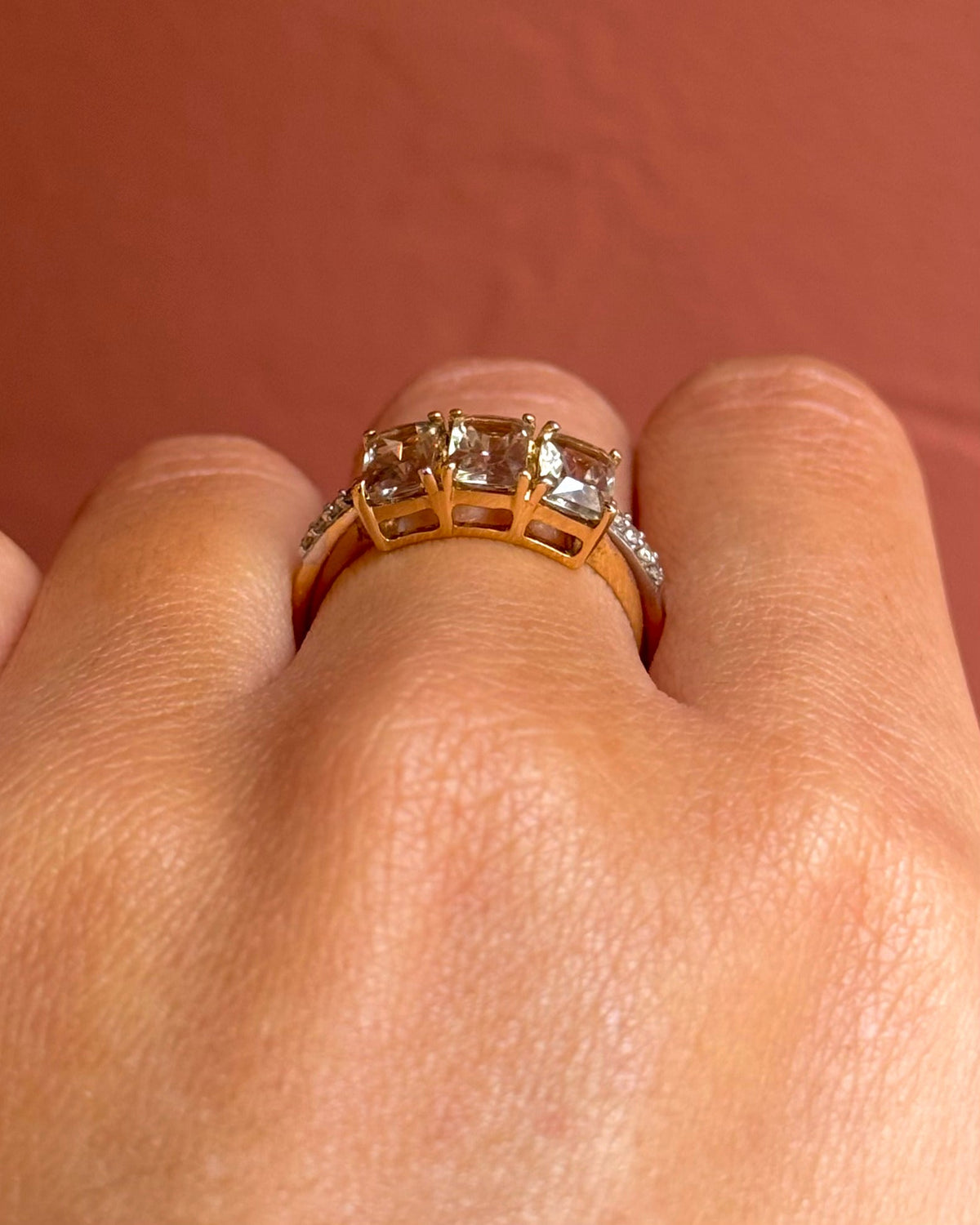 Bague Rivière Zultanites 1.65 carat & Diamants "Leanne" - Elliade Paris