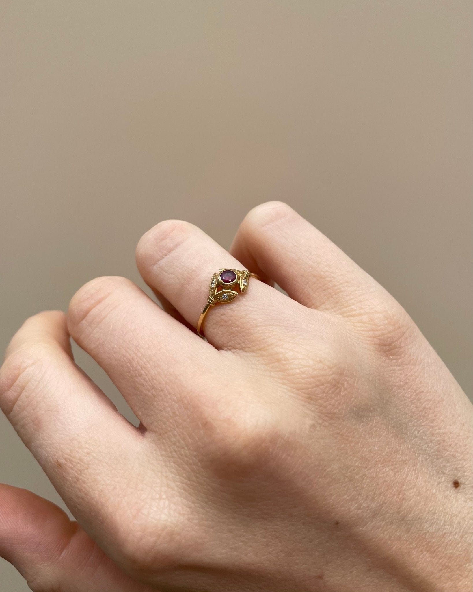 Bague Rubis 0.15 carat & Diamants "Lise" - Elliade Paris