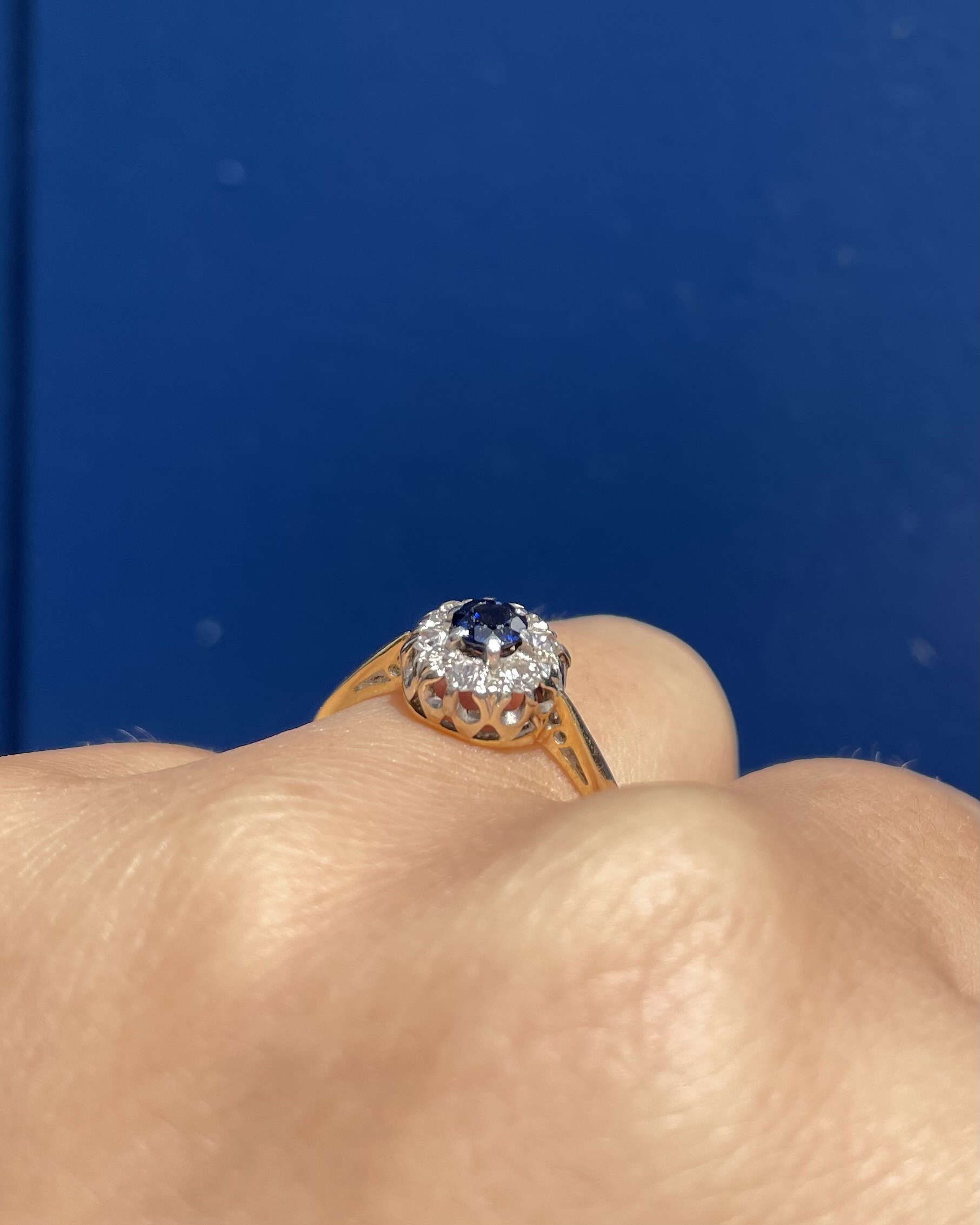 "Nicola" Sapphire & Diamond Daisy Ring