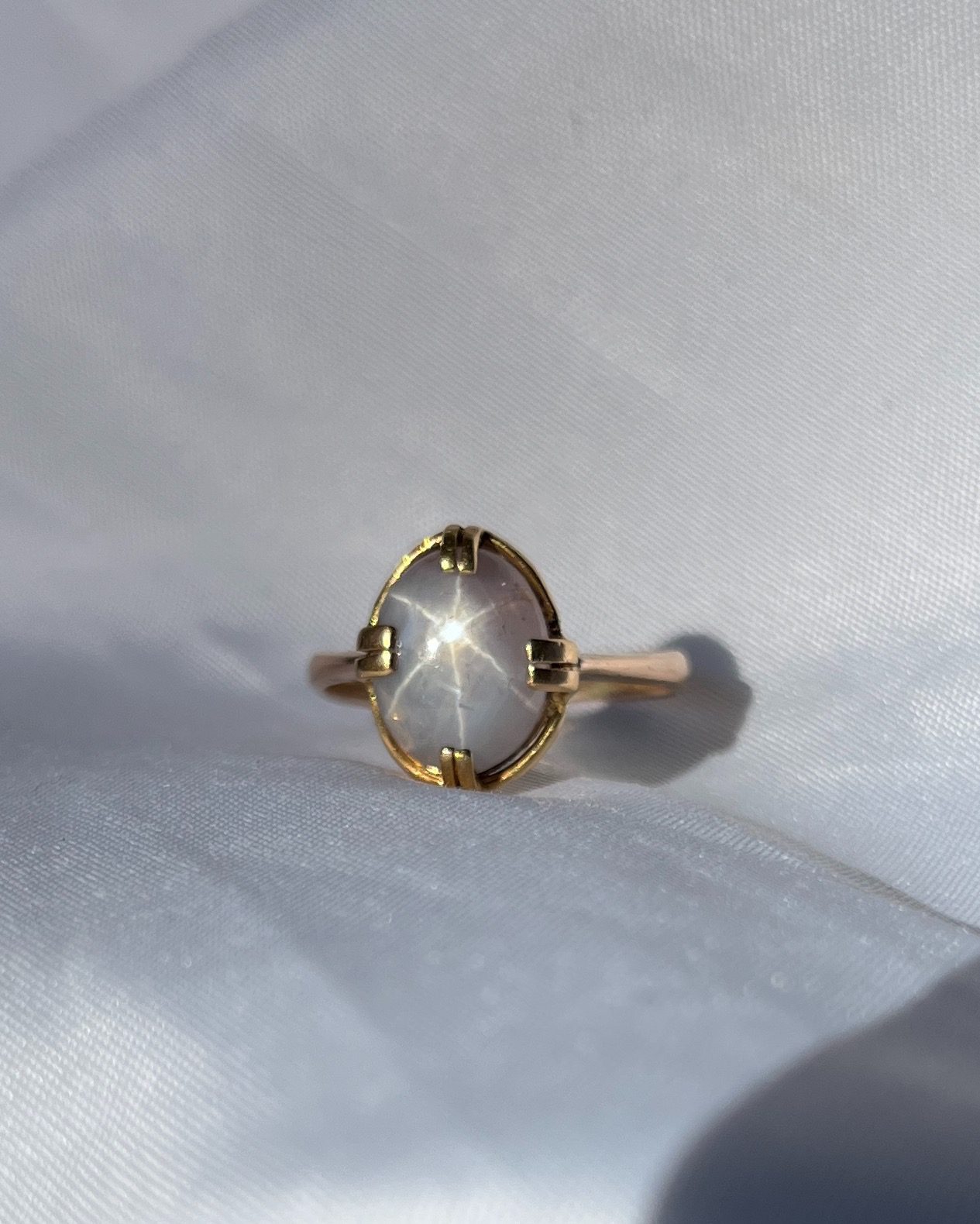 Bague vintage saphir étoilé "Maya"