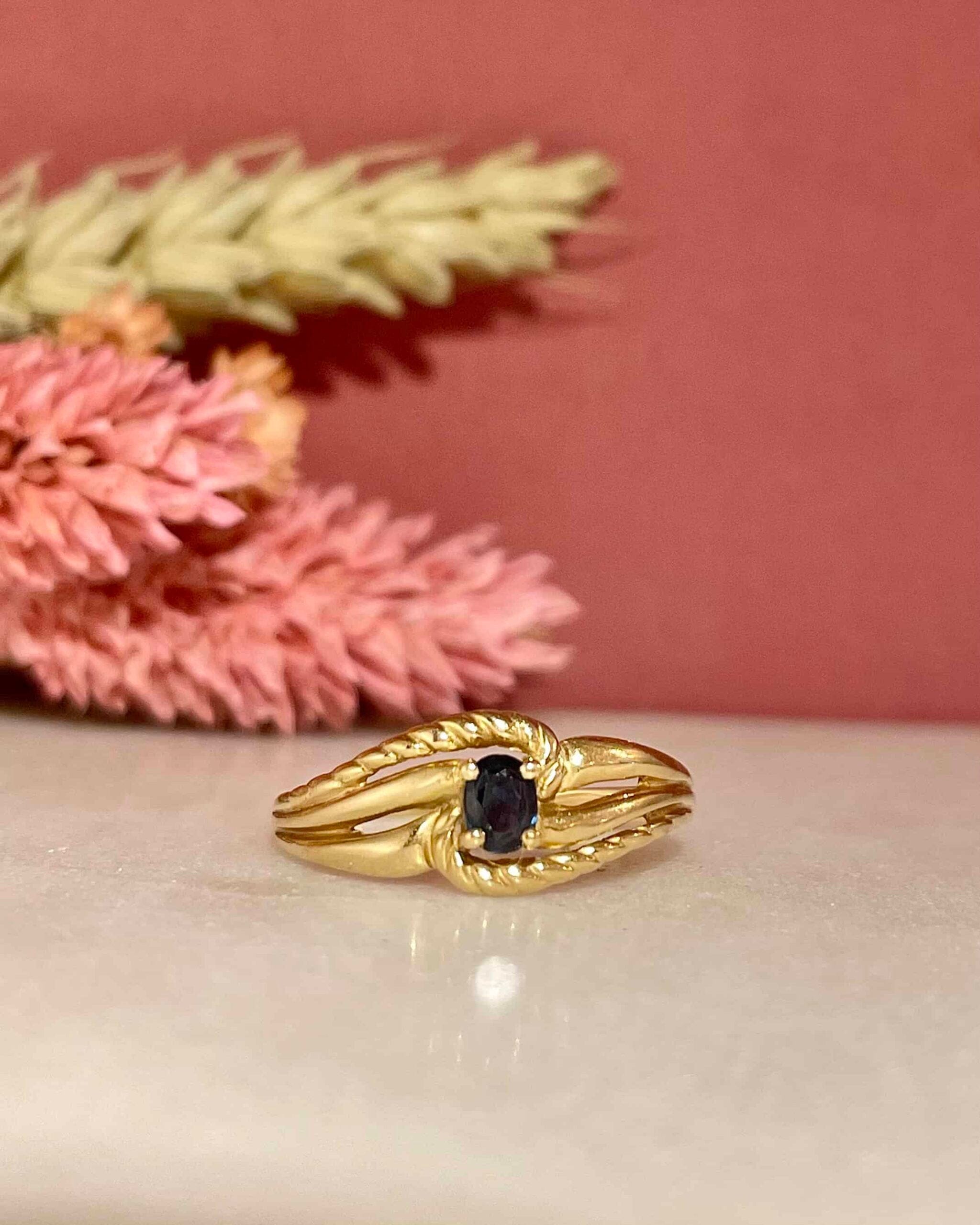 Bague Tourbillon Saphir "Hazel" - Elliade Paris