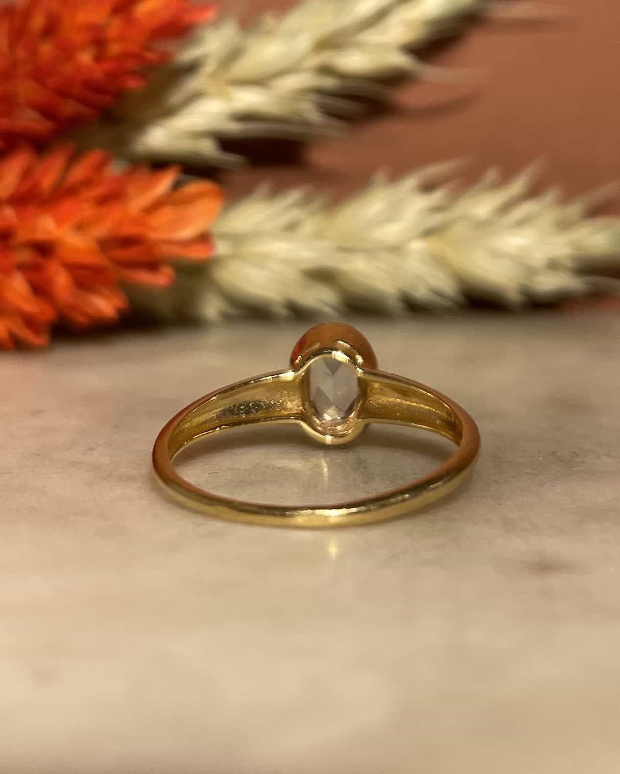 "Kimia" 0.35 carat Aquamarine Solitaire Ring