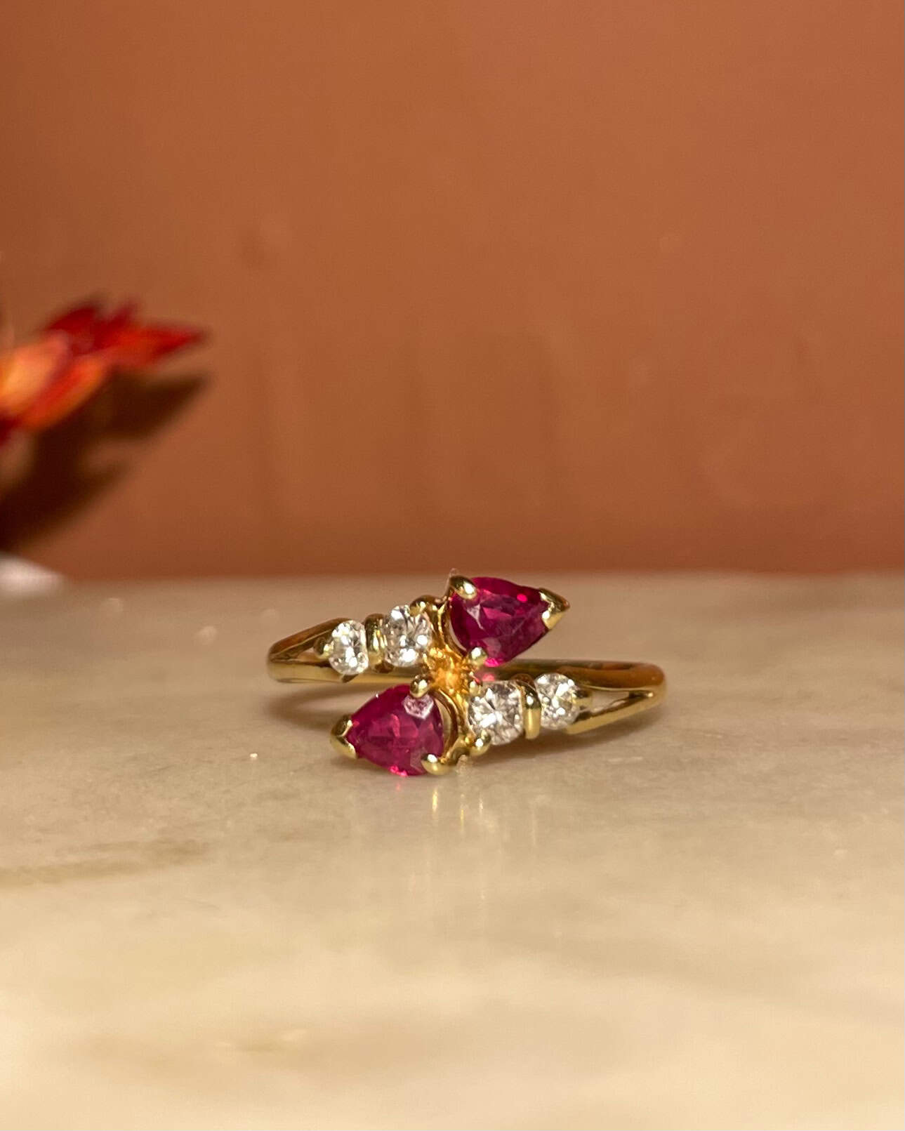 Bague Serpent Rubis 0.60 Carat & Diamants "Leona" - Elliade Paris