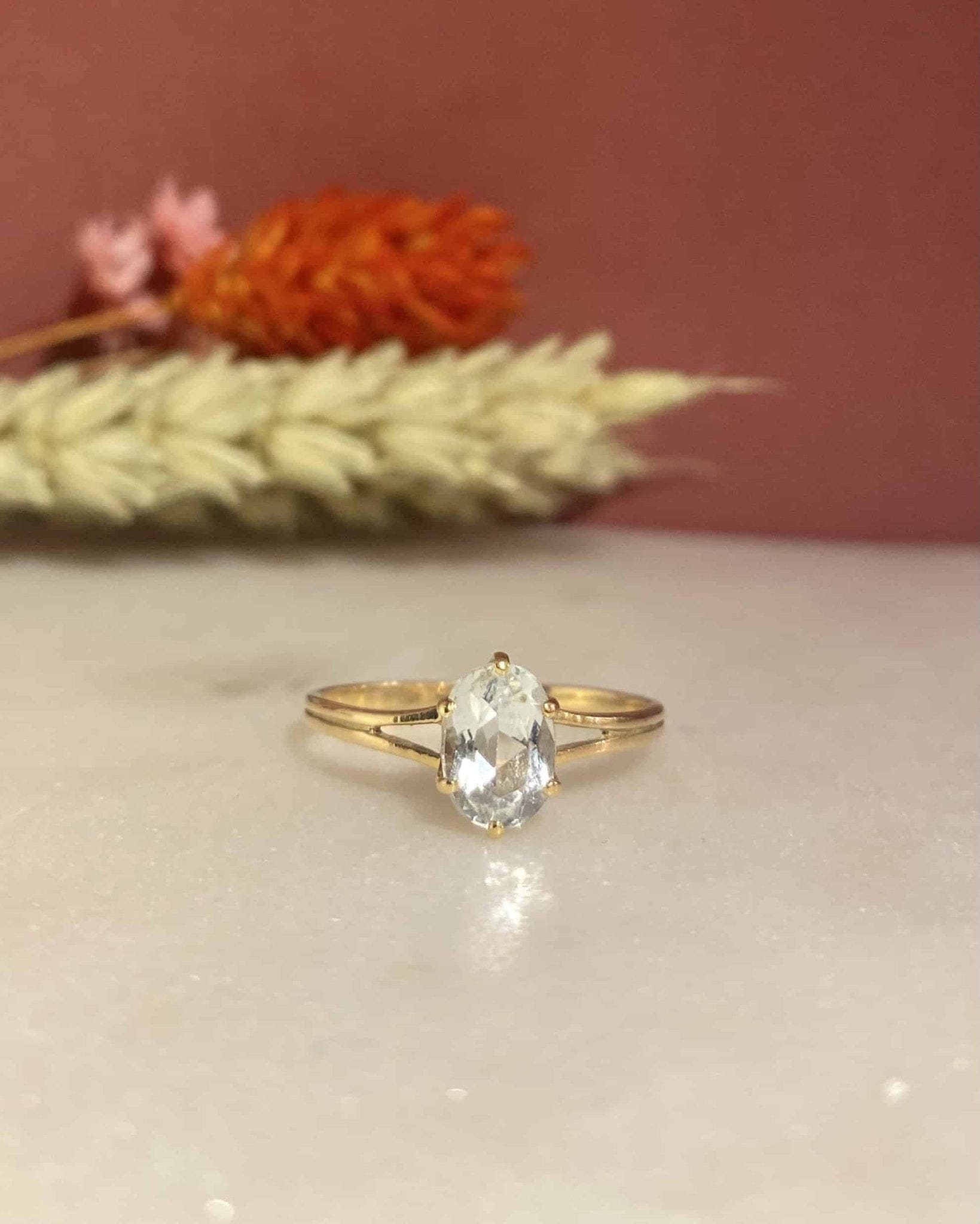 Bague Solitaire Aigue - Marine 0.70 carat "Caren" - Elliade Paris
