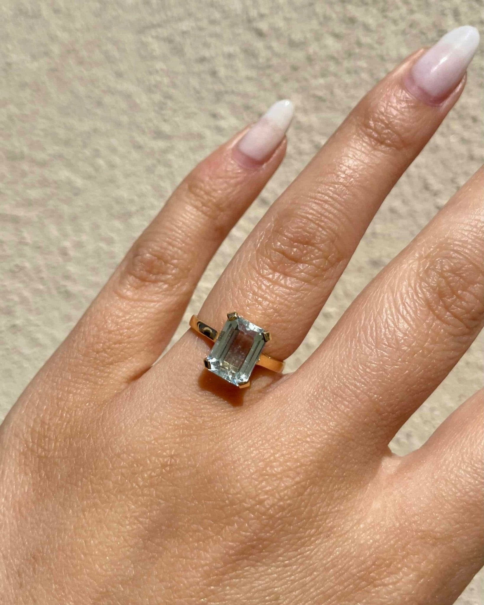 Bague Solitaire Aigue - Marine 1.90 carat "Penelope" - Elliade Paris