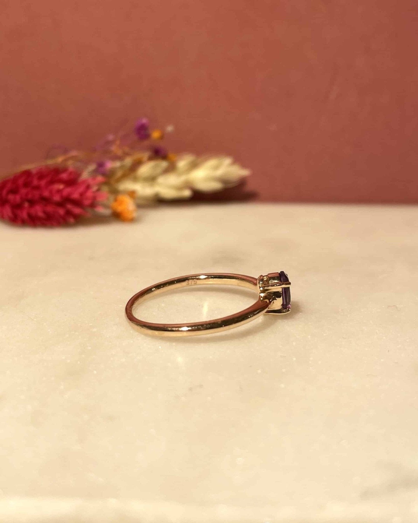 Bague Solitaire Améthyste 0.40 carat "Madina" - Elliade Paris