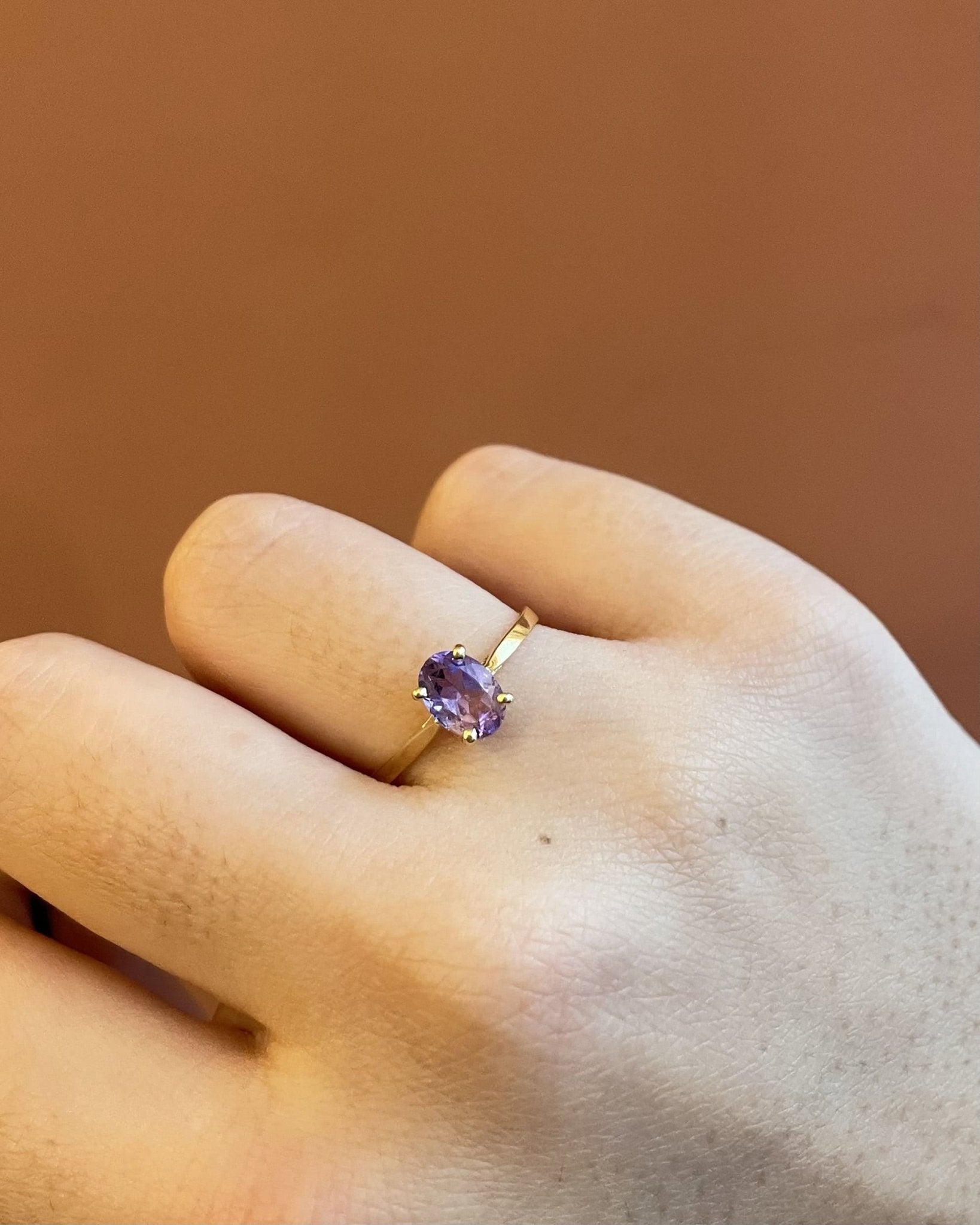 Bague Solitaire Améthyste 0.75 carat "Mahery" - Elliade Paris