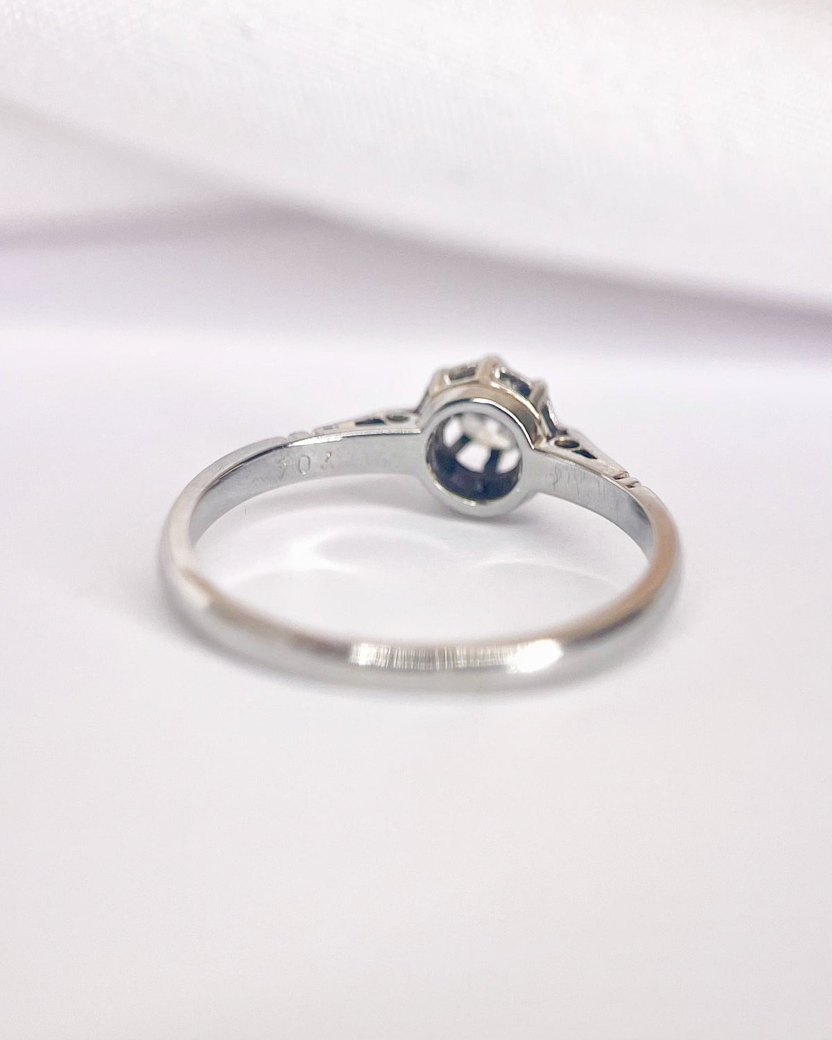 Bague Solitaire Art-Déco Diamant 0.18 carat "Jeremy" - Elliade Paris
