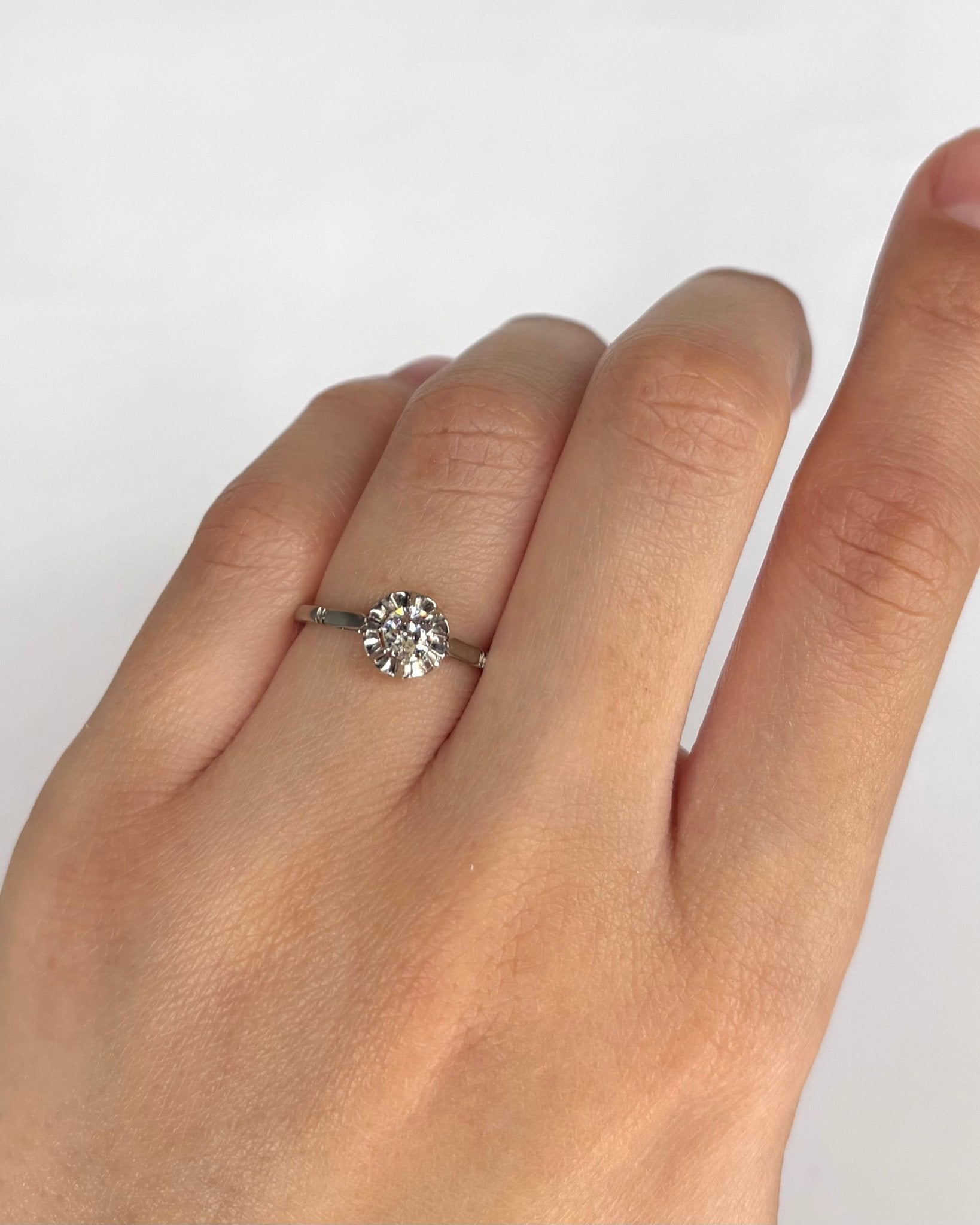 Bague Solitaire Art Déco Diamant 0.25 carat "Anastasia" - Elliade Paris