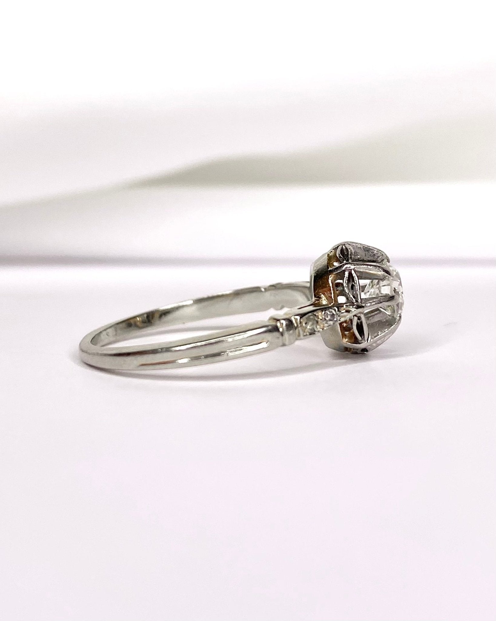 Bague Solitaire Art - déco Diamants 0.55 carat "Annette" - Elliade Paris