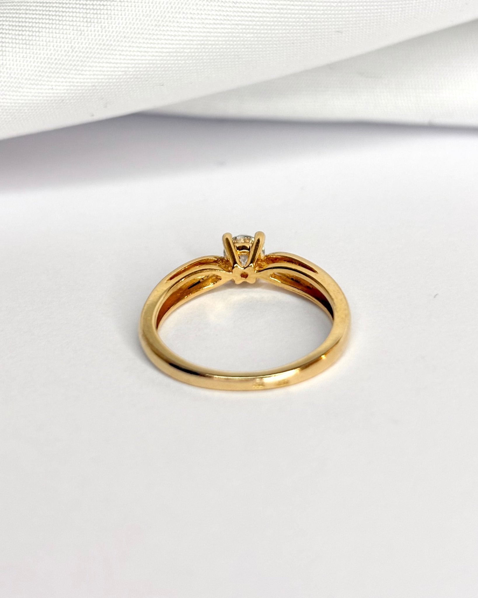 Bague Solitaire Diamant 0.23 carat "Florina" - Elliade Paris