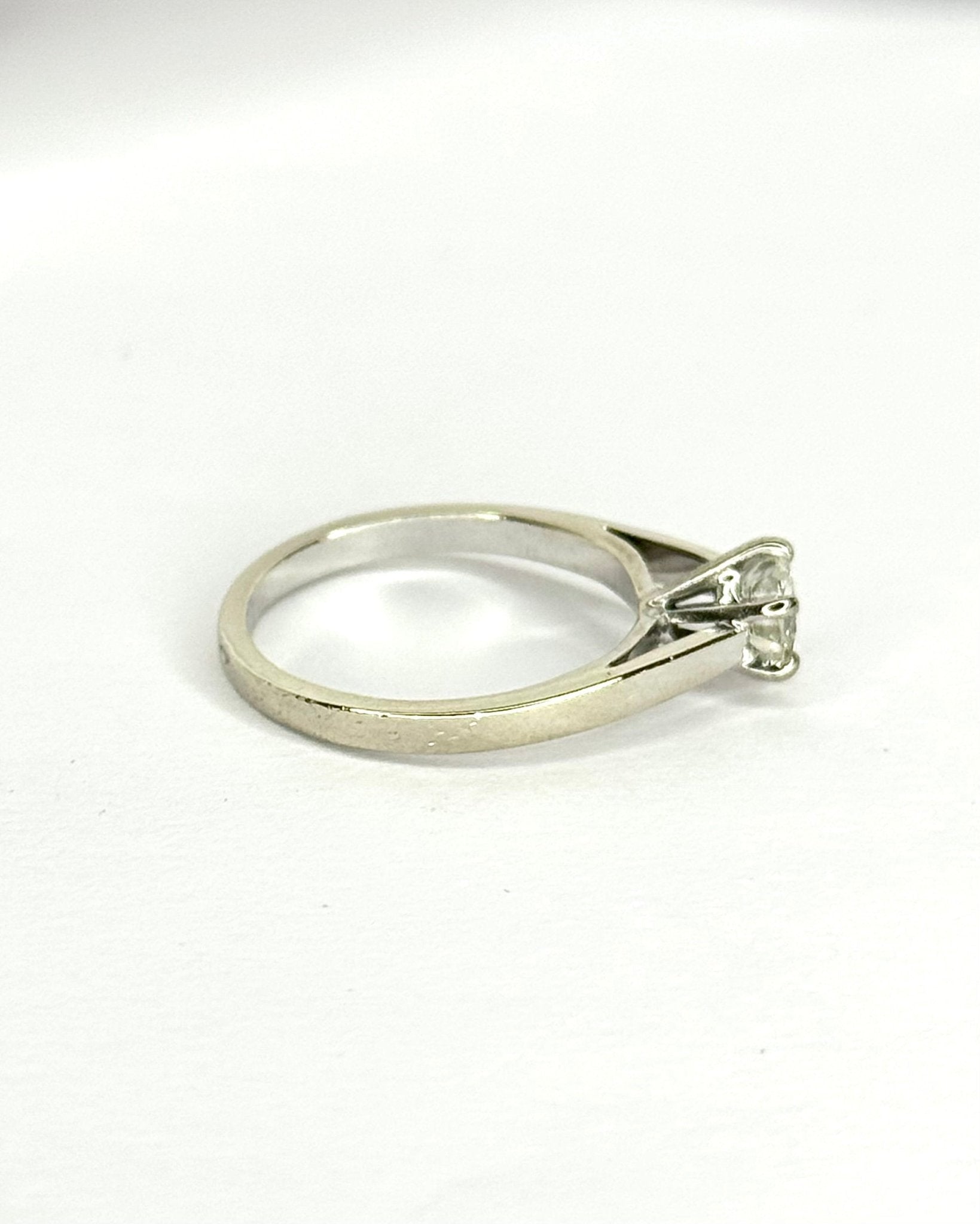 Bague Solitaire Diamant 0.55 carat "Julie" - Elliade Paris