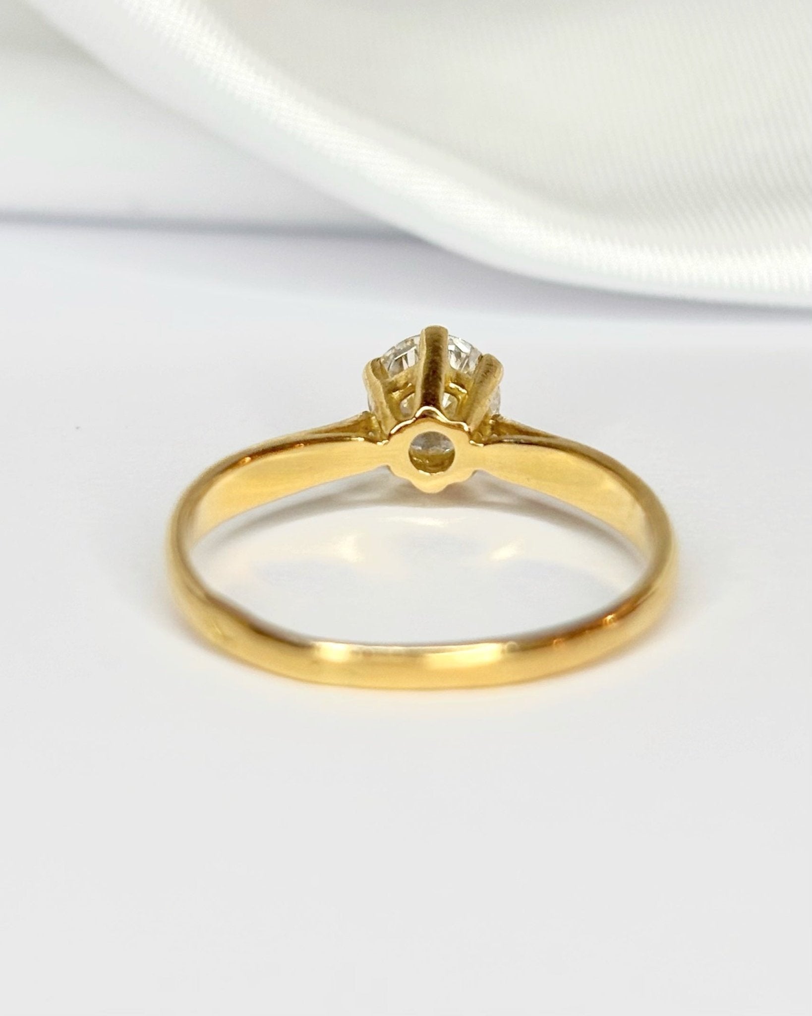 Bague Solitaire Diamant 0.57 carat "Melissa" - Elliade Paris
