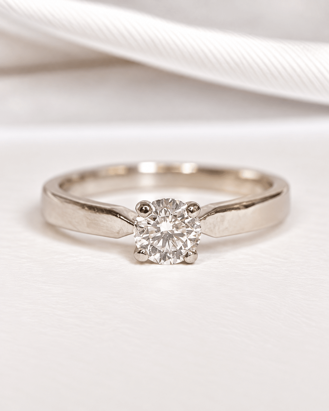 Bague Solitaire Diamant 0.65 carat 4.39g "Flavie" - Elliade Paris
